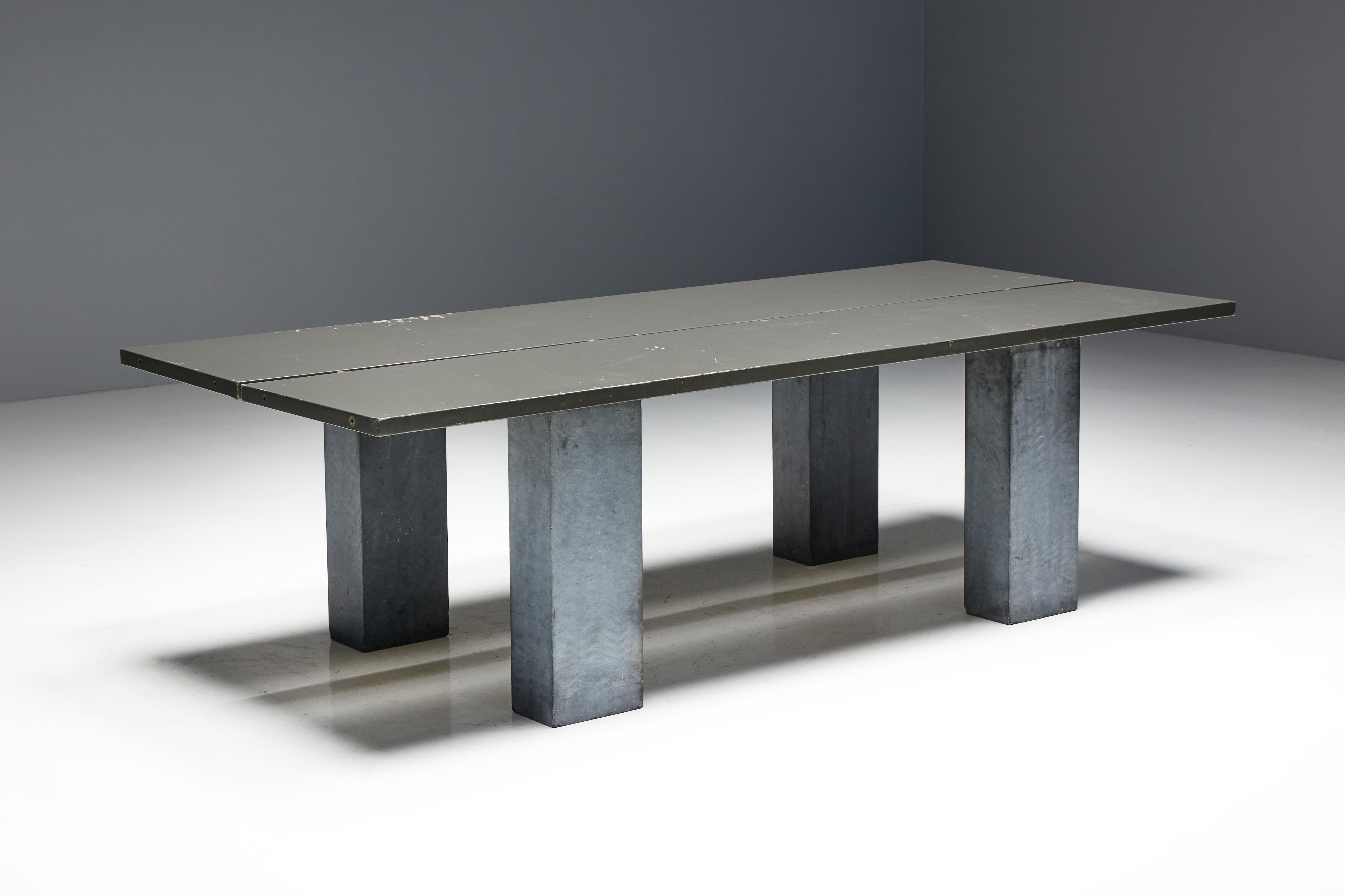 Table de salle à manger brutaliste avec base en pierre, Belgique, 1970 en vente 10