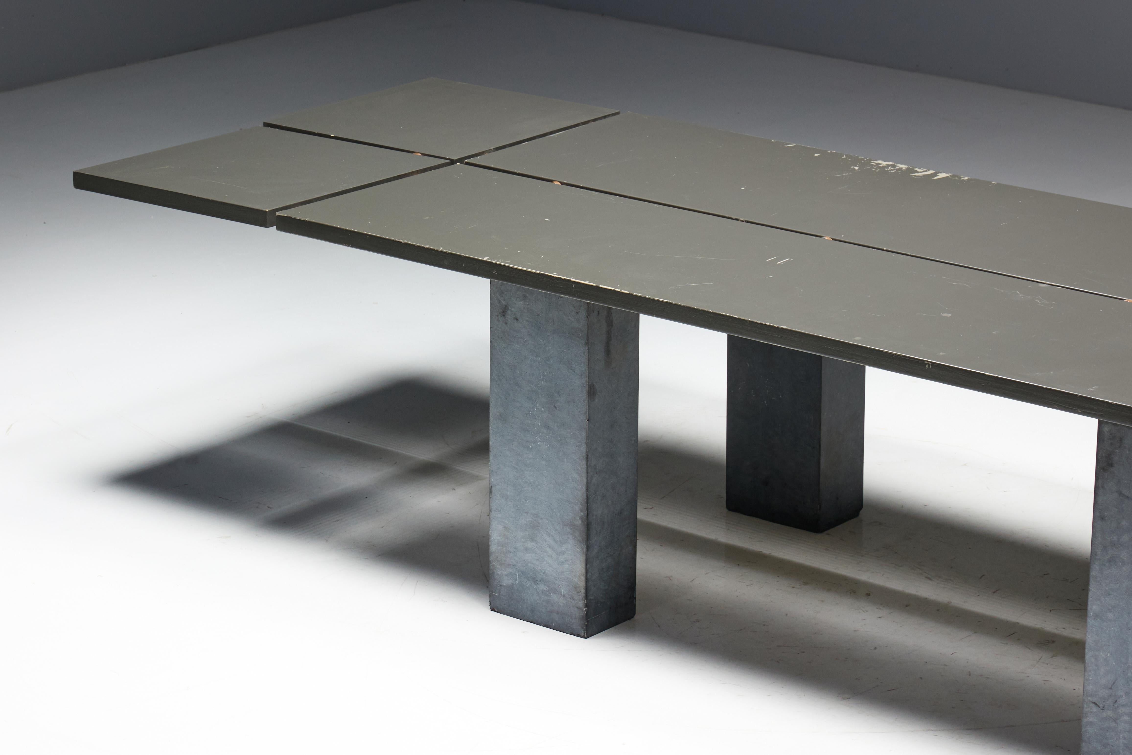 Brutalisme Table de salle à manger brutaliste avec base en pierre, Belgique, 1970 en vente