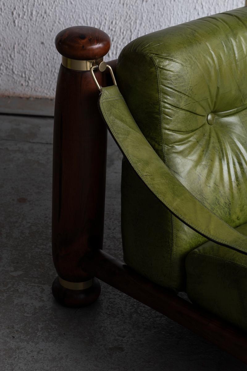 Late 20th Century Brutalist Easy Chairs with Hocker, Green Leather & Brass Details, Italy, 1970s