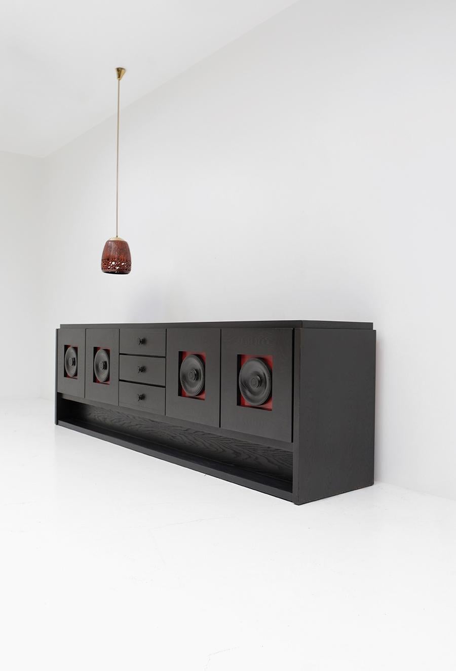Brutalist Ebonized Oak Credenza with Red Doors In Good Condition In Antwerp, BE