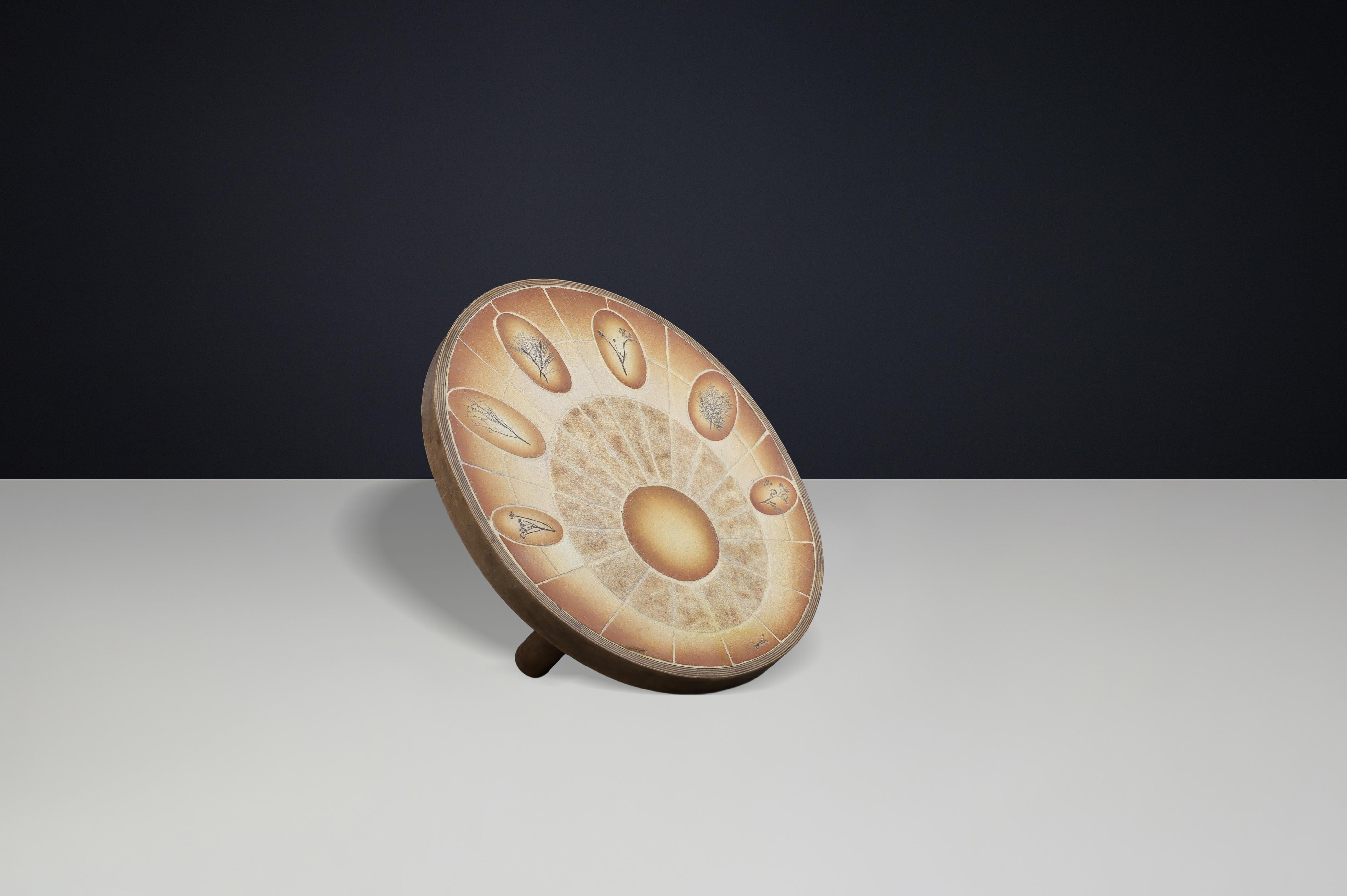 Brutalist Egg-Shaped Vallauris Ceramic Coffee Table by Barrois, France, 1960s For Sale 1