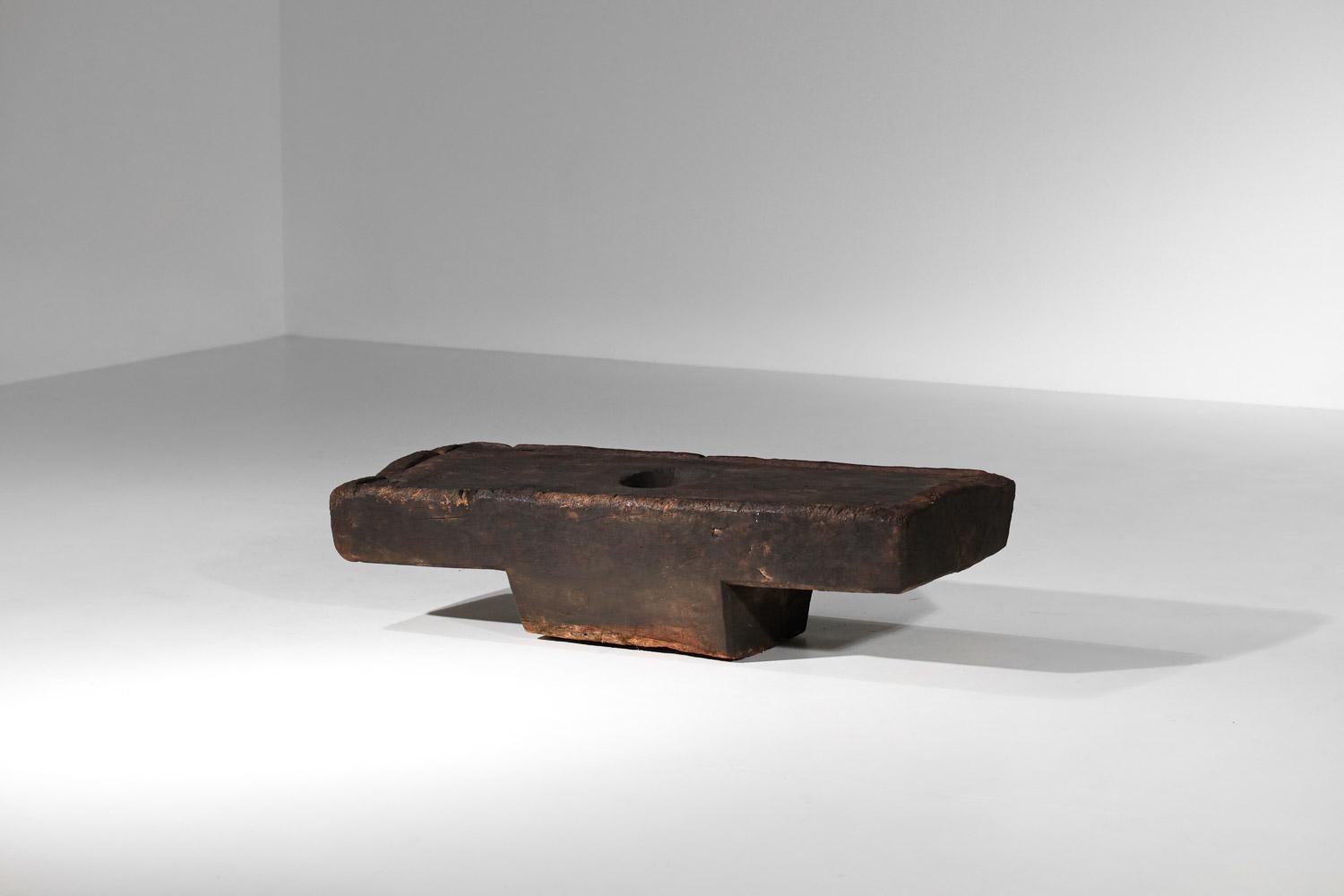 Hand-Carved Brutalist ethnic mortar coffee table in solid wood  For Sale