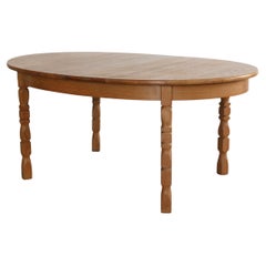 brutalist extendable oak dining table