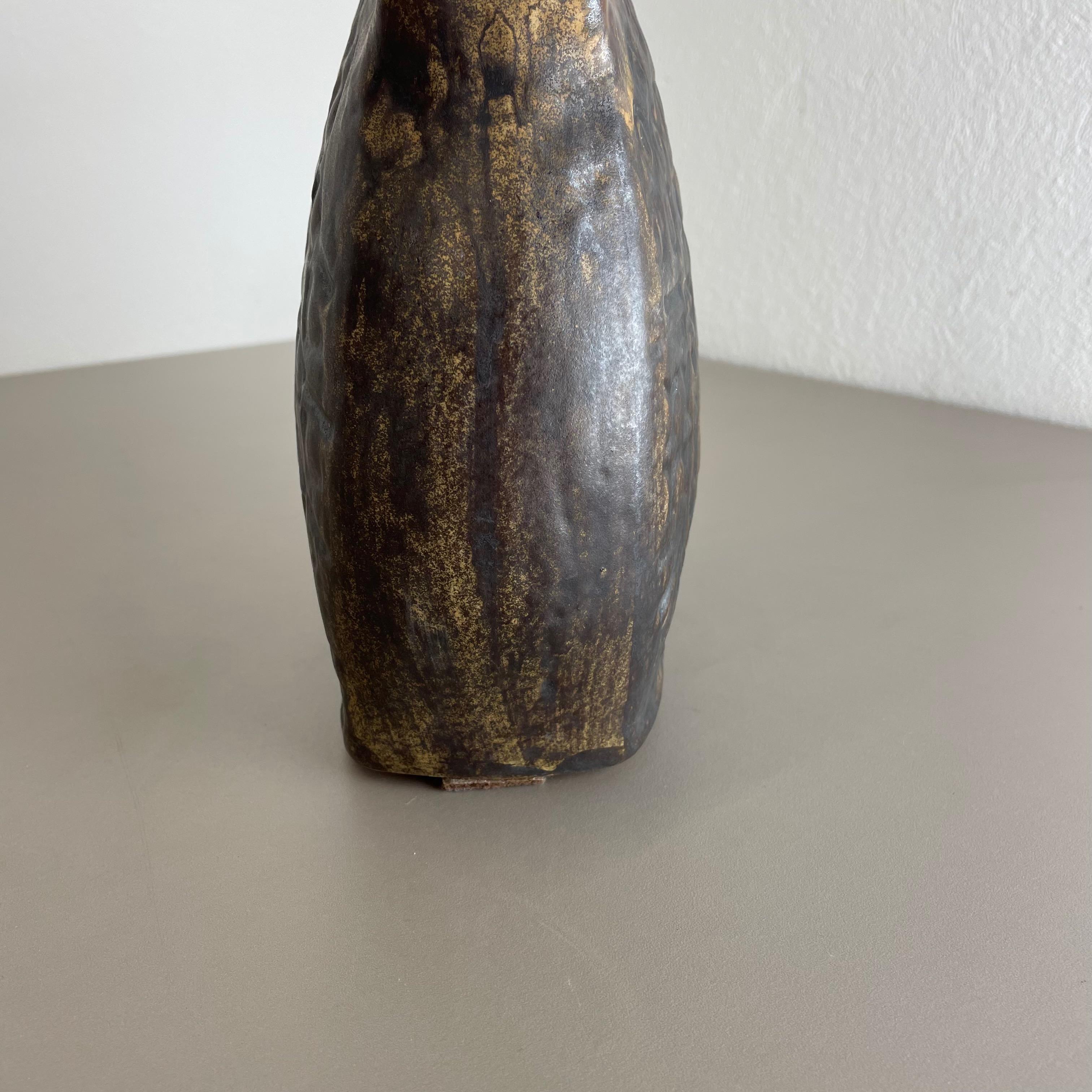 Brutalistische fette Lava-Keramikvase Heinz Siery Carstens Tönnieshof, Deutschland, 1970er Jahre im Angebot 7