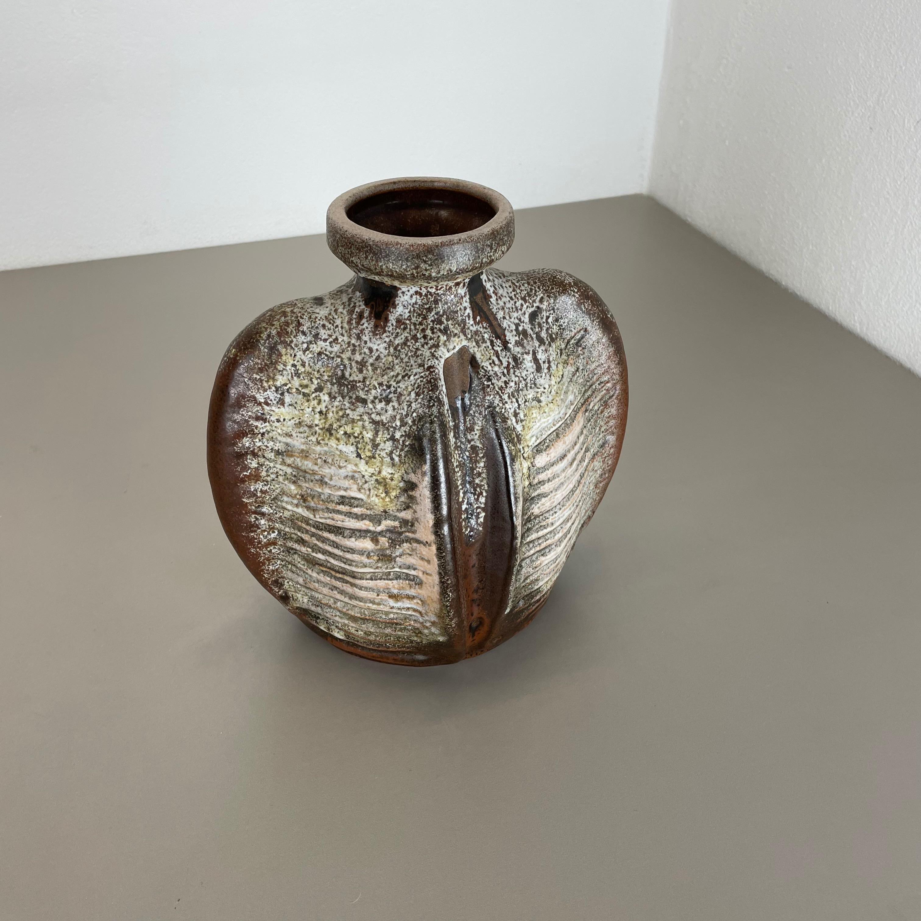 Brutalist Fat Lava Ceramic Vase Heinz Siery Carstens T�önnieshof, Germany, 1970s In Good Condition In Kirchlengern, DE