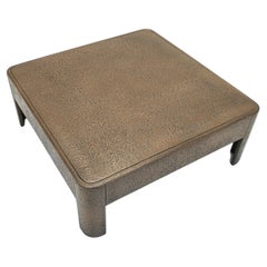 Table basse carrée brutaliste en faux bronze, années 1960