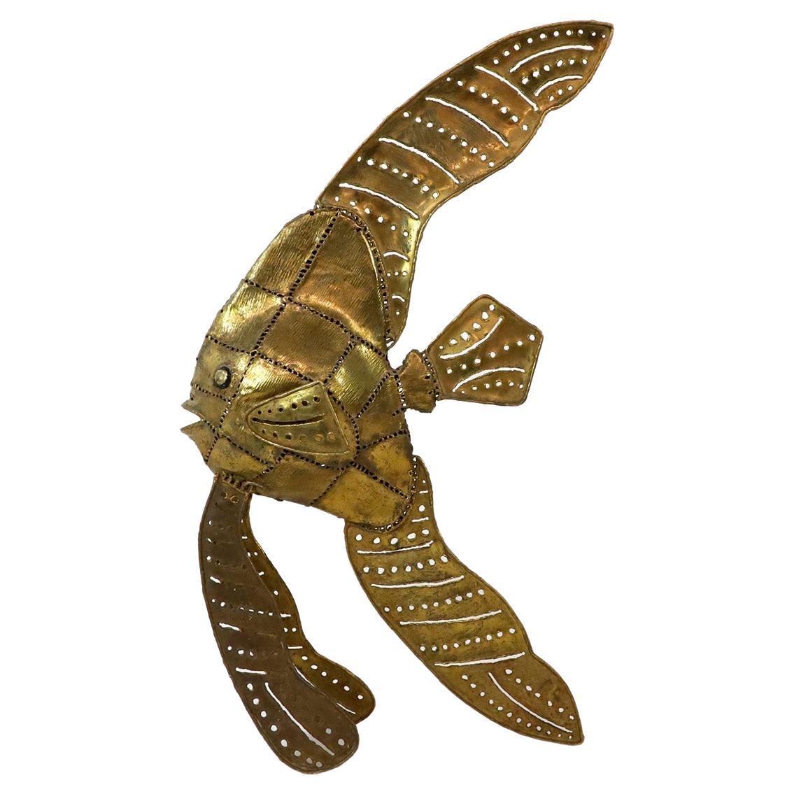 Brutalist Fish sculpture made in Brass. For Sale