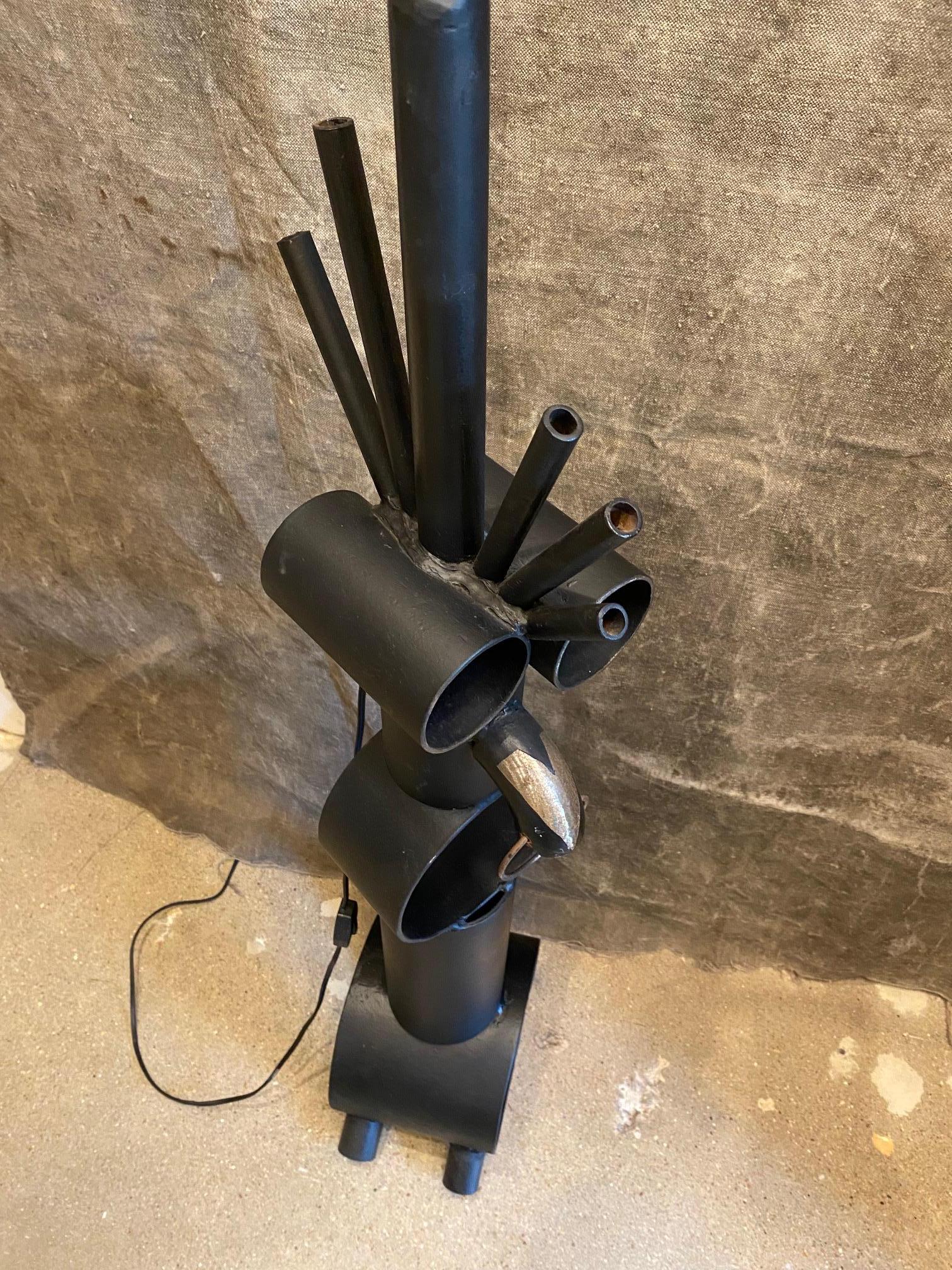 Brutalist Floor Lamp, France, 1970's For Sale 5