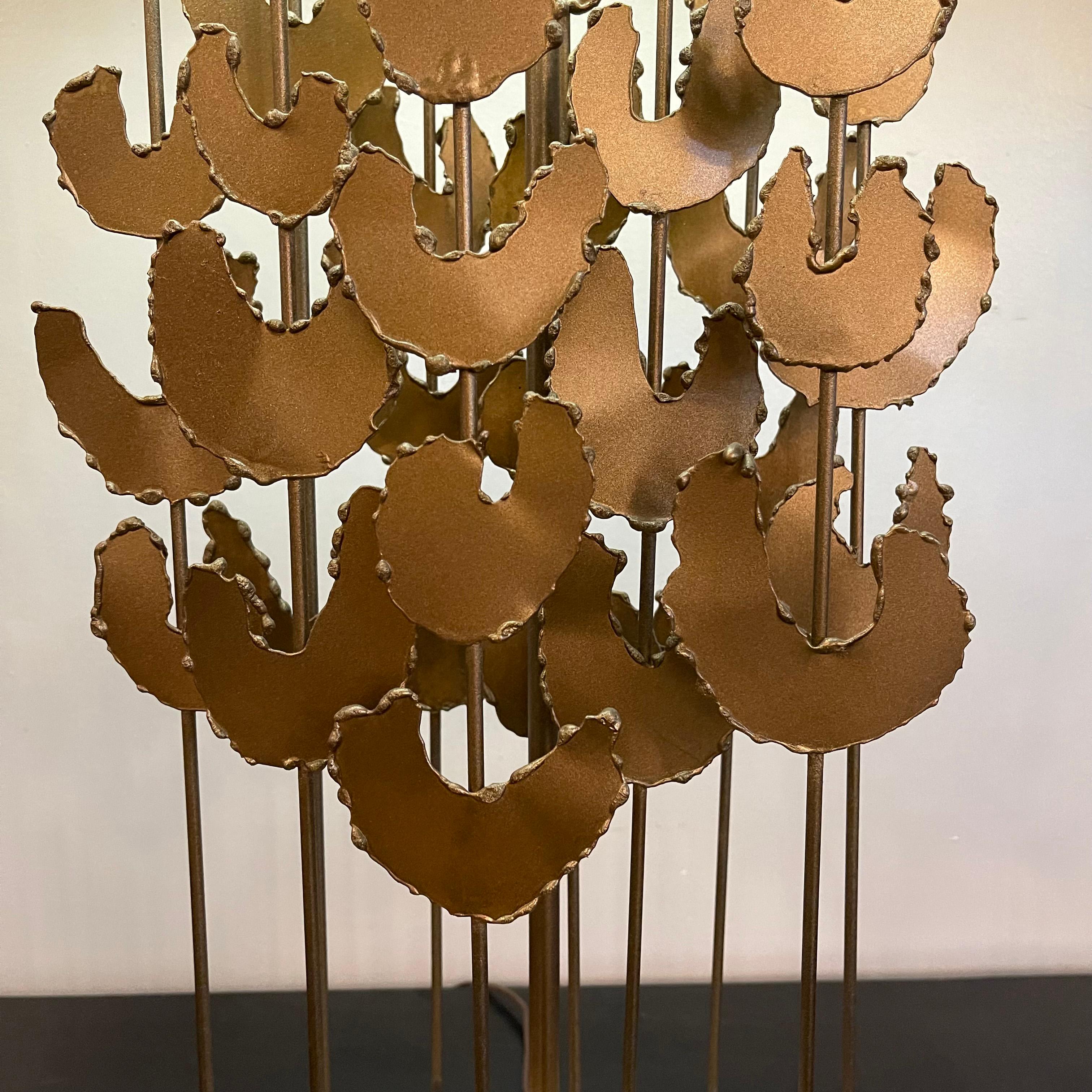 Metal Brutalist Foliate Sculpture Table Lamp in the Style of Curtis Jeré