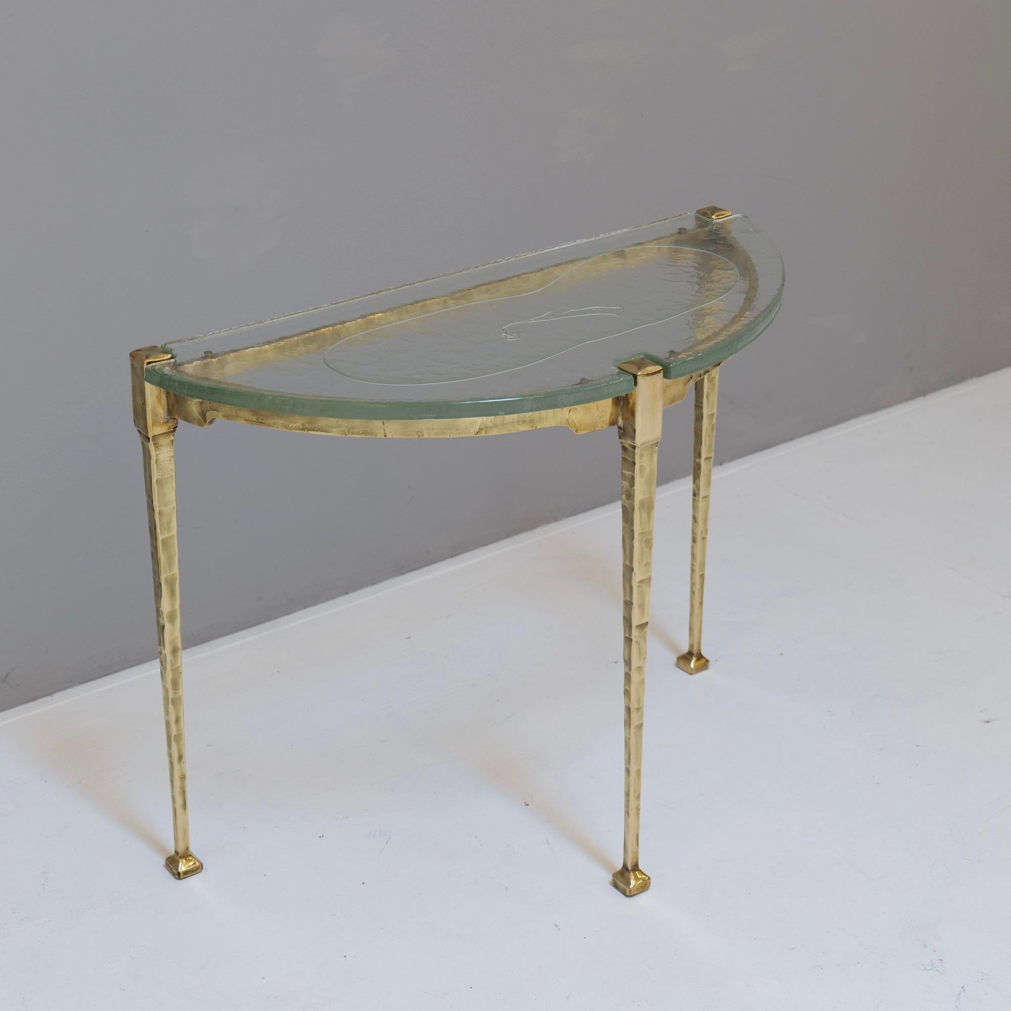 Konsolentisch aus geschmiedeter Bronze und Gussglas im brutalistischen Stil von Lothar Klute, 1980er Jahre (Brutalismus) im Angebot