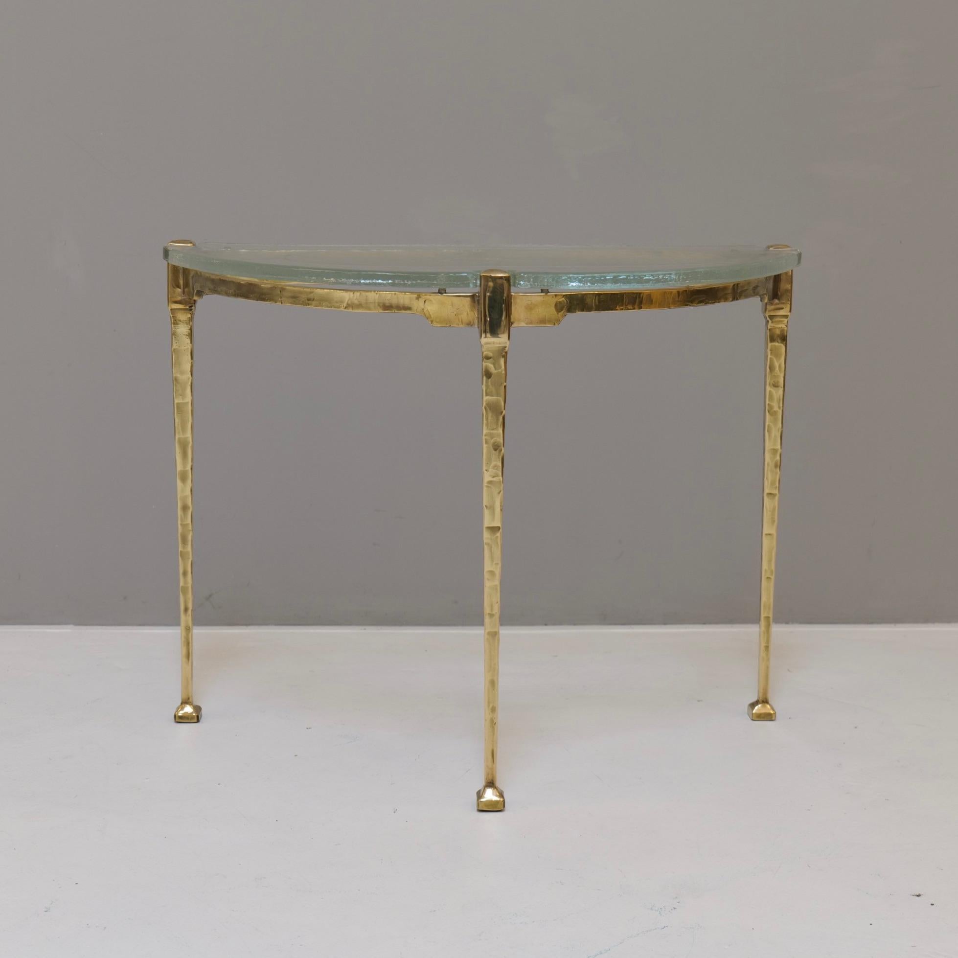 Konsolentisch aus geschmiedeter Bronze und Gussglas im brutalistischen Stil von Lothar Klute, 1980er Jahre (Deutsch) im Angebot