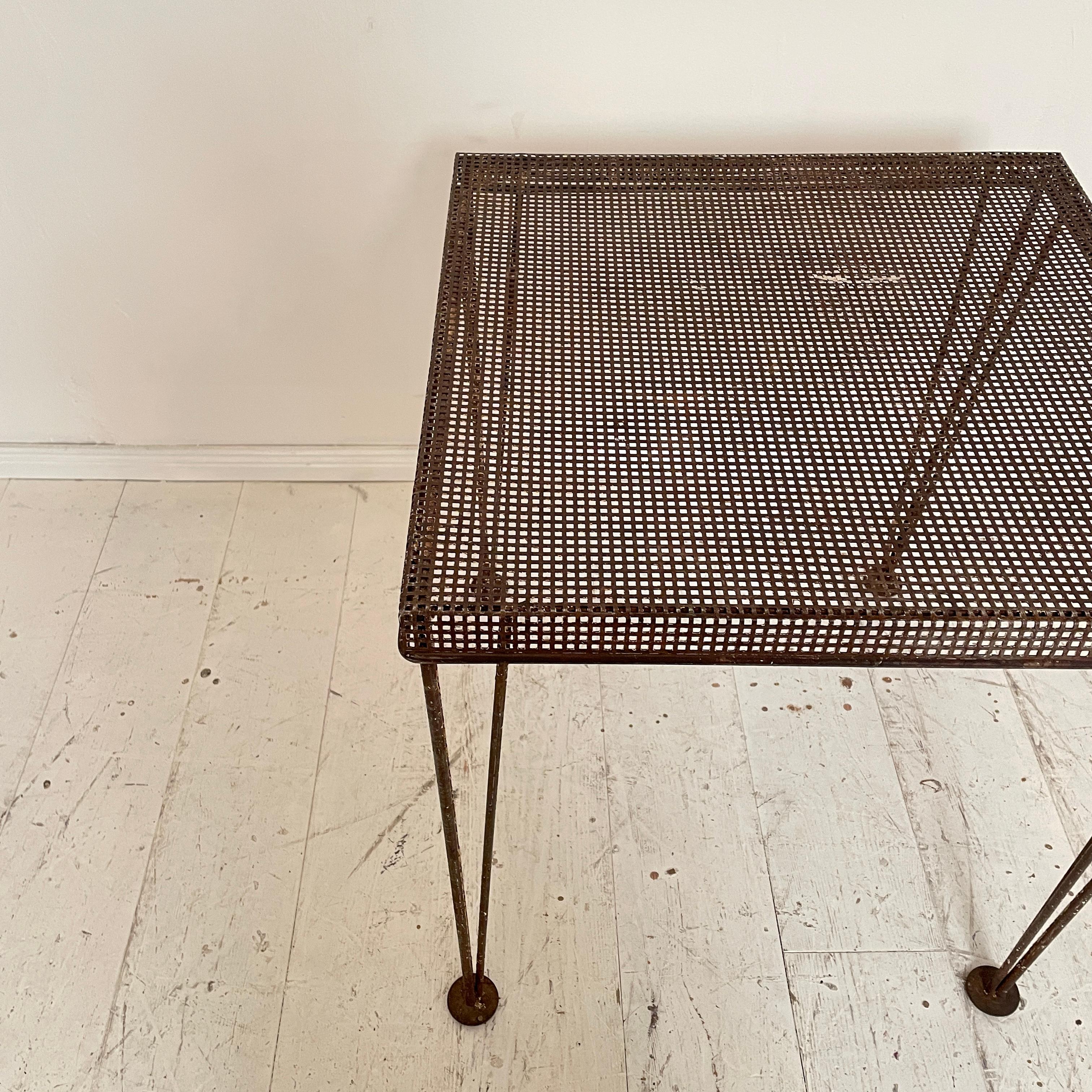 Brutalist French Dark Grey Side Table in Iron, 1960 For Sale 3