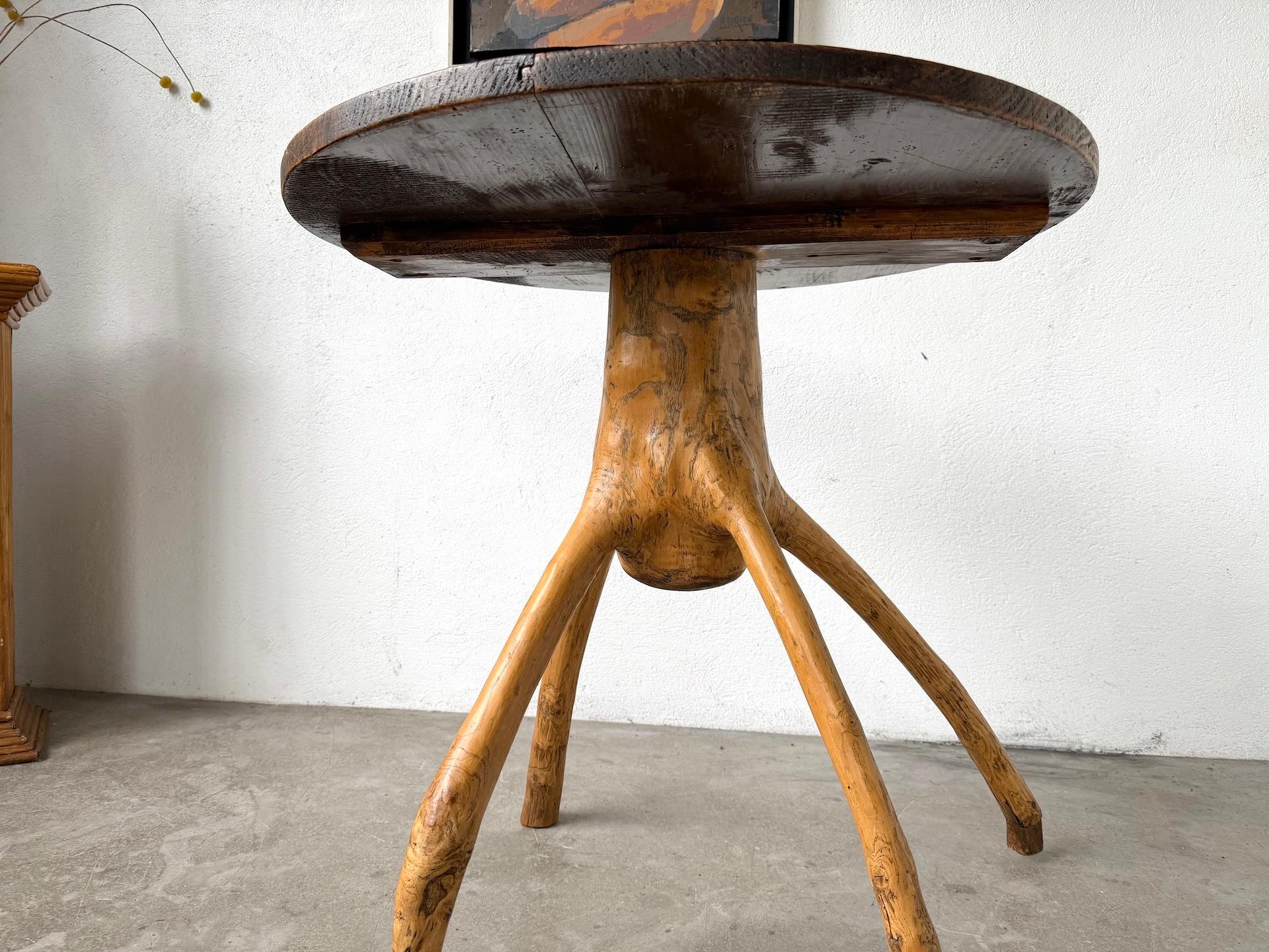 Table d'art populaire français brutaliste, années 1950. en vente 1