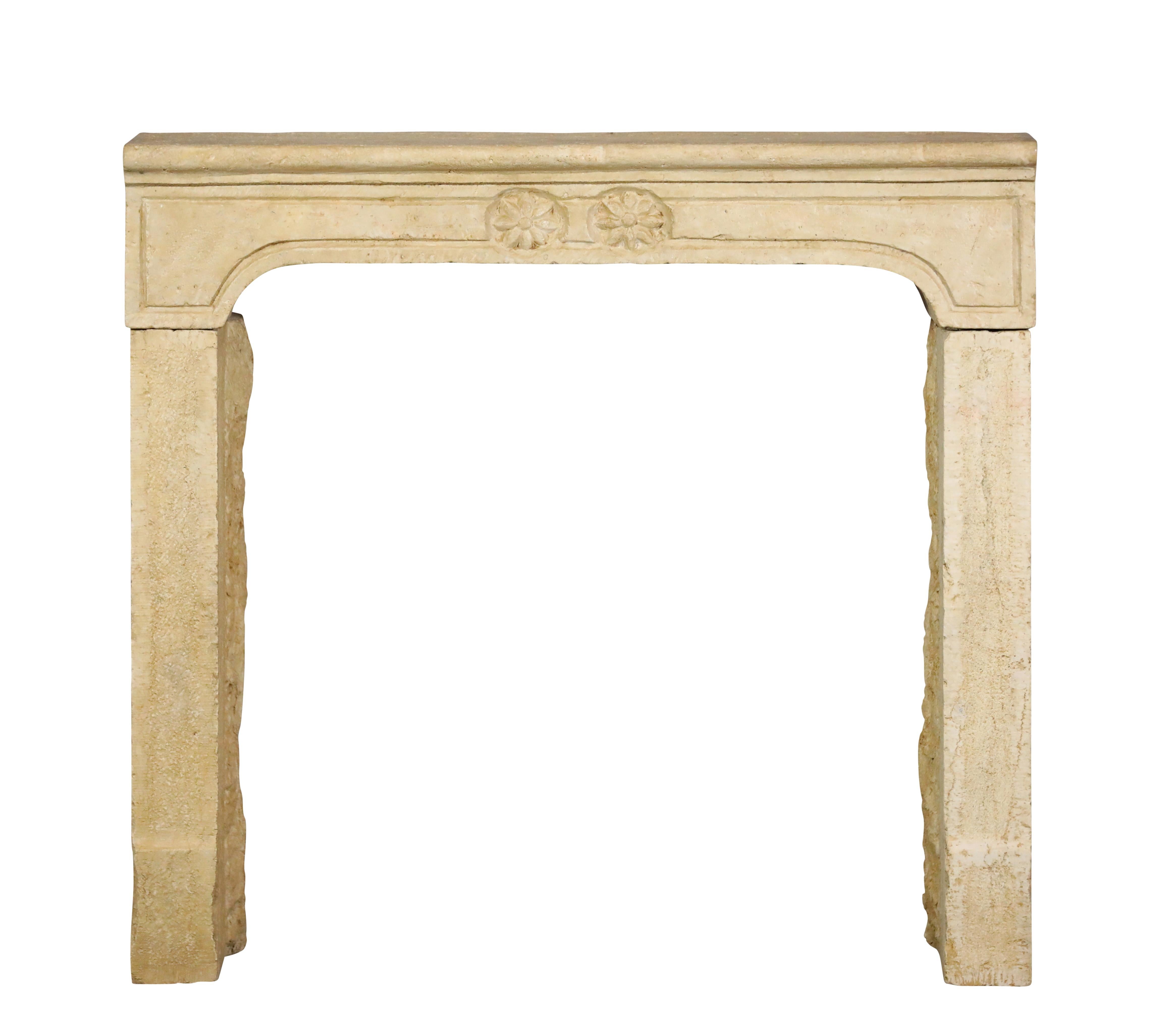 Brutalist French Reclaimed Fireplace Surround In Hard Limestone In Excellent Condition For Sale In Beervelde, BE