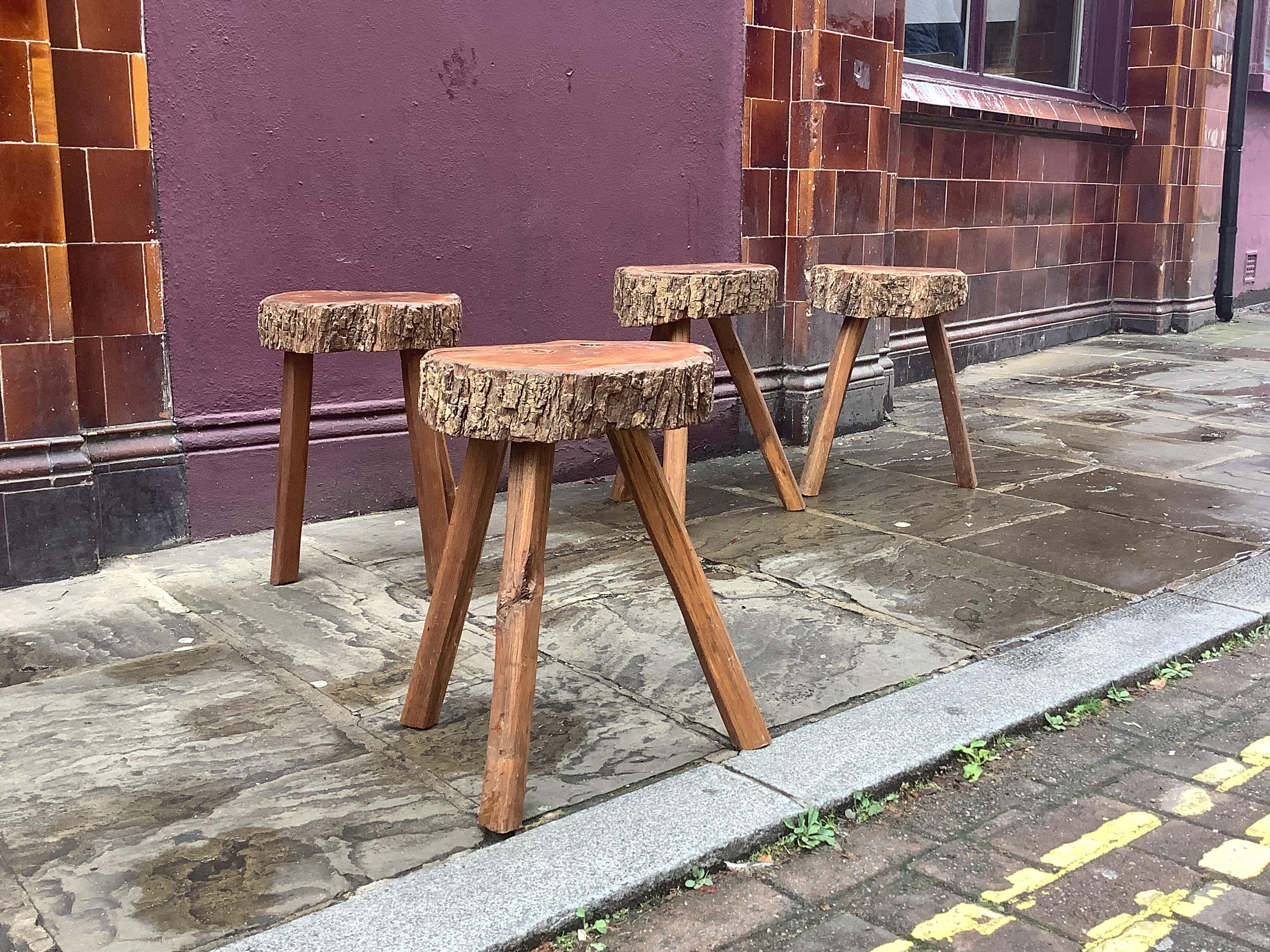 Brutalist French stools/walnut tripod table In Good Condition For Sale In London, Lambeth