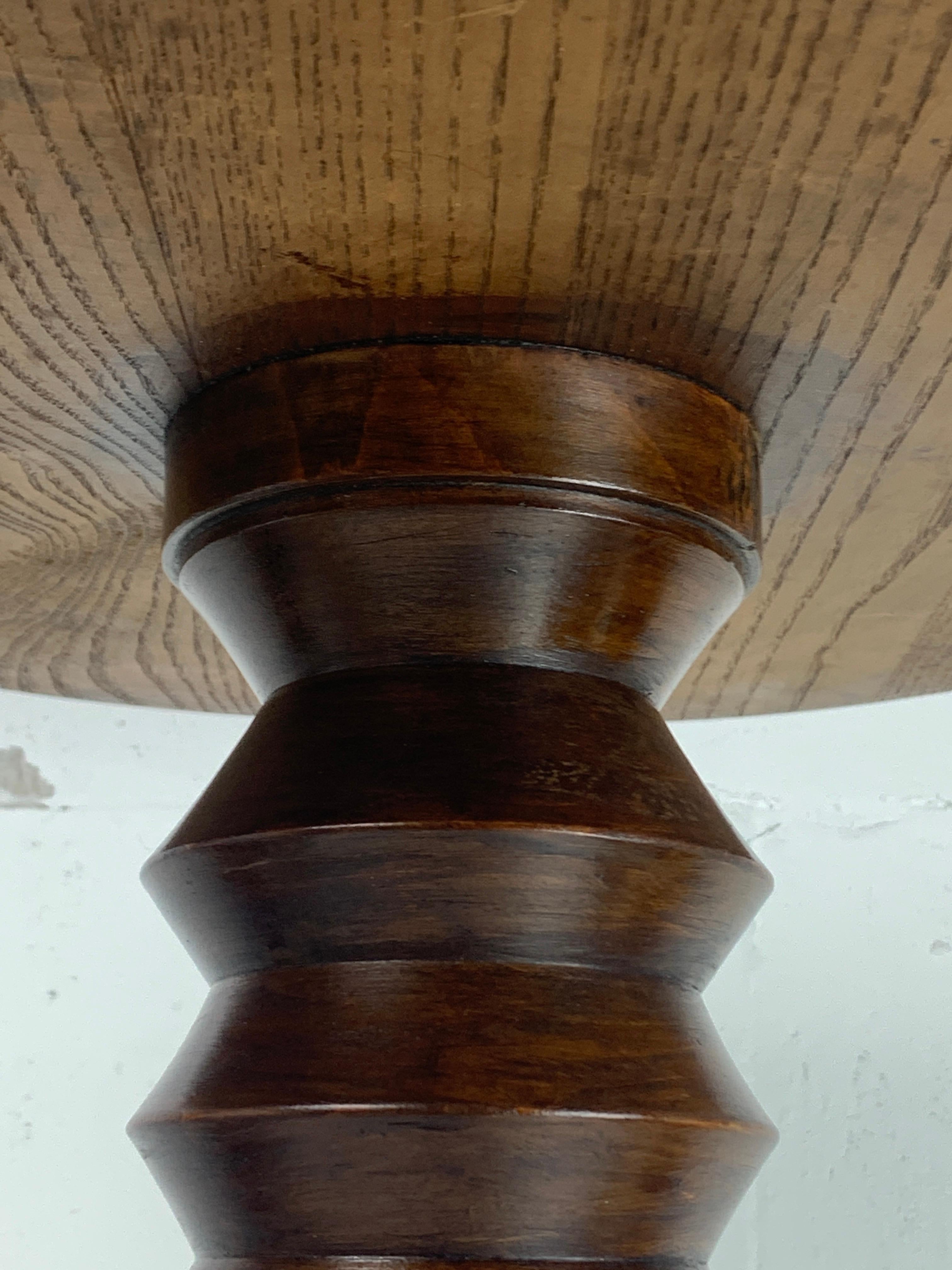 Tavolino da pressa per vino brutalista francese in Wood Wood tornito, anni '50 in vendita 6