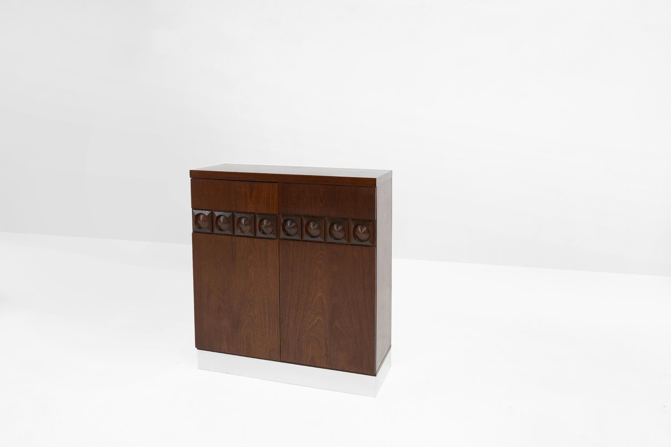 Brutalist geometrical seventies bar cabinet or high-board, Belgium For Sale 4