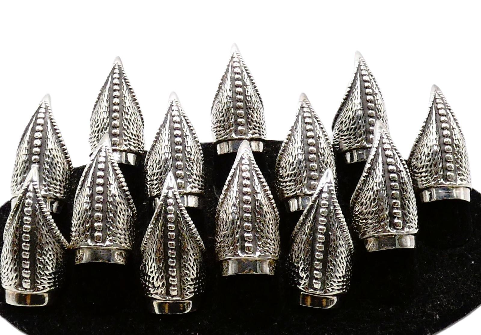 Brutalist Gothic 925 Sterling Silver Bird Talon Ring Size 6 to 6.25 For Sale 5