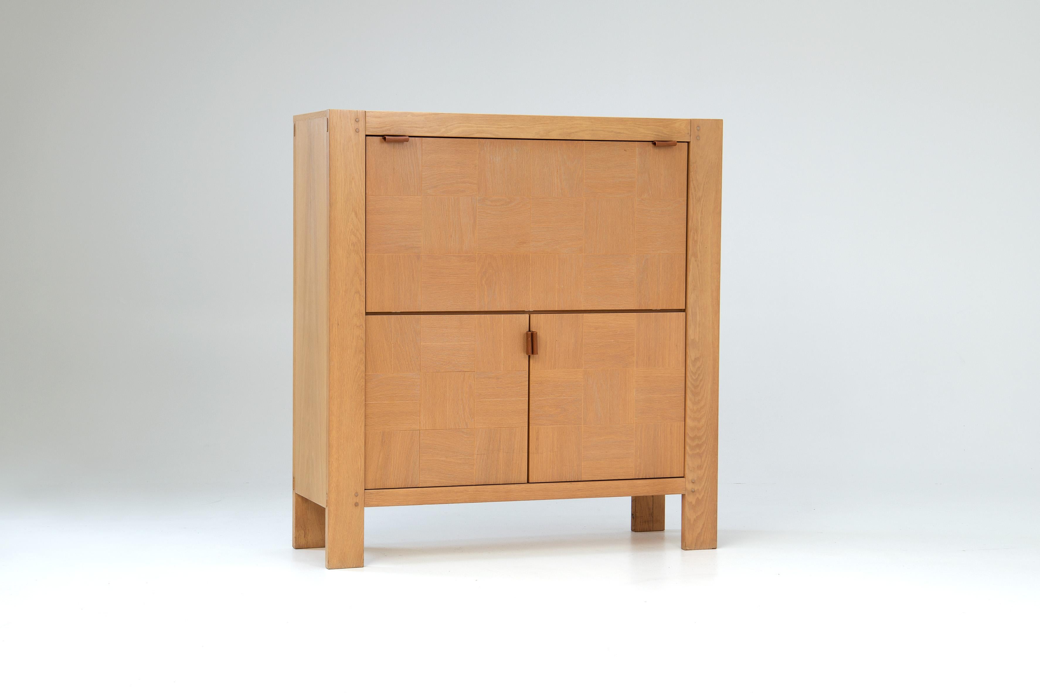 Belgian Brutalist graphical oak highboard - Frans Defour For Sale