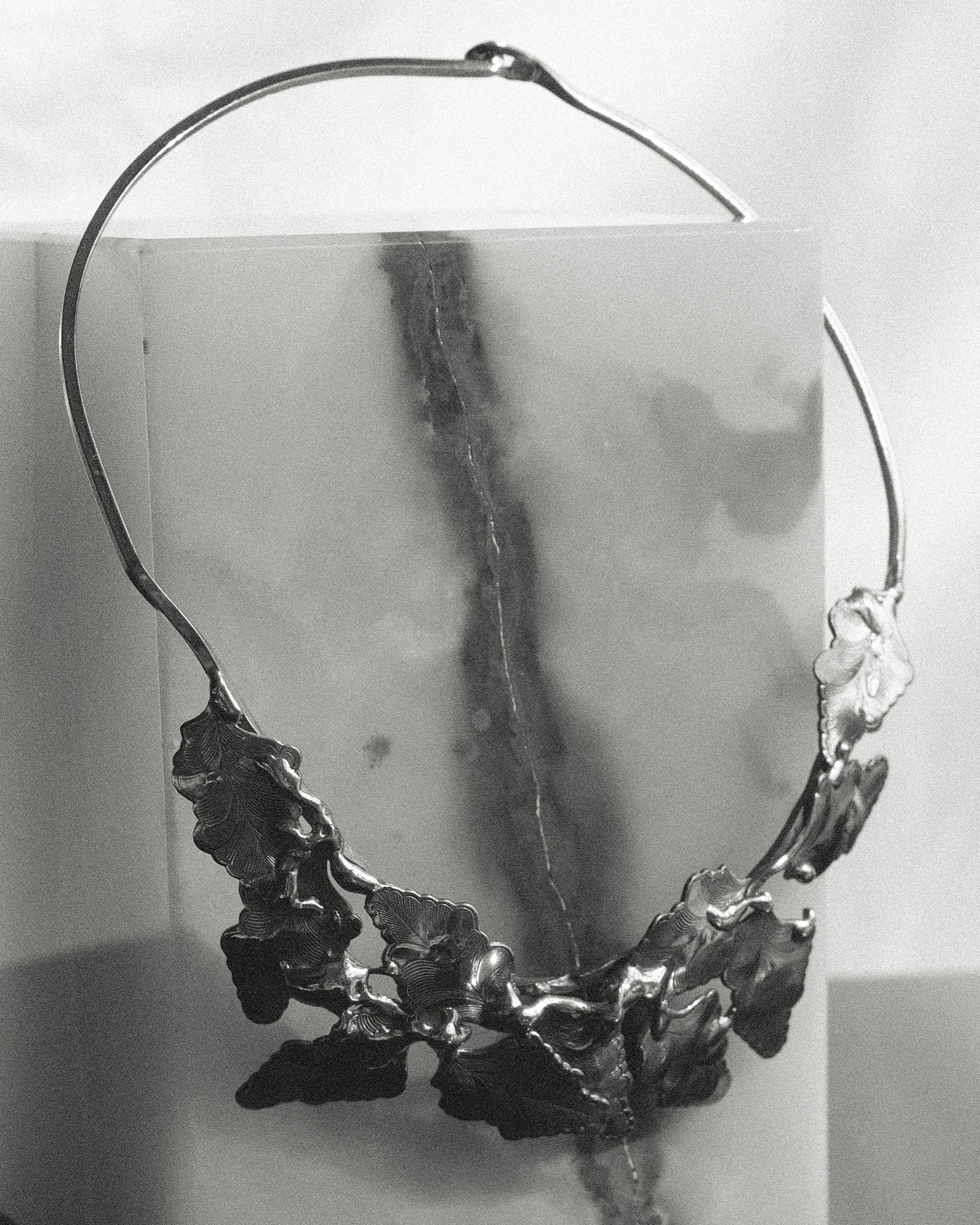 Brutalist Hand-Forged Brass Artist Made Collar Choker Necklace 8