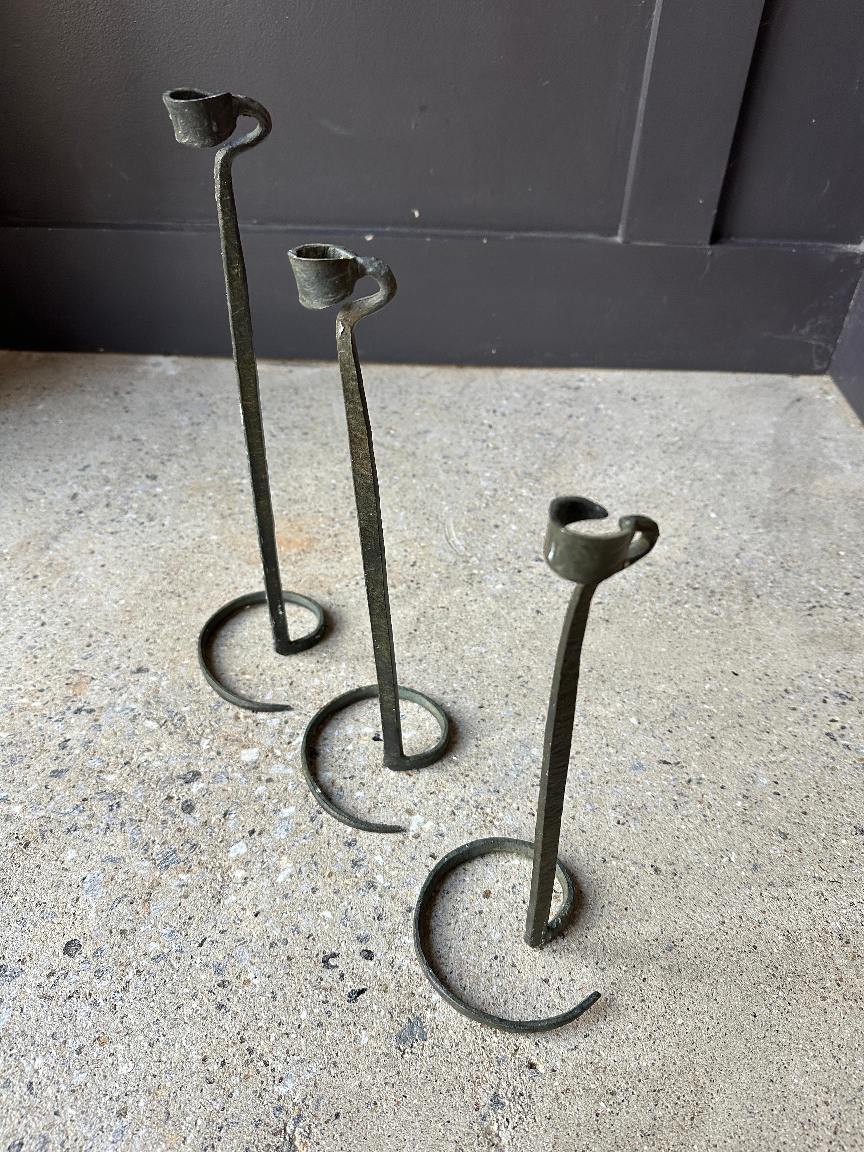 Brutalist hand forged wrought iron spiral candle stick holders - set of 3 For Sale 1