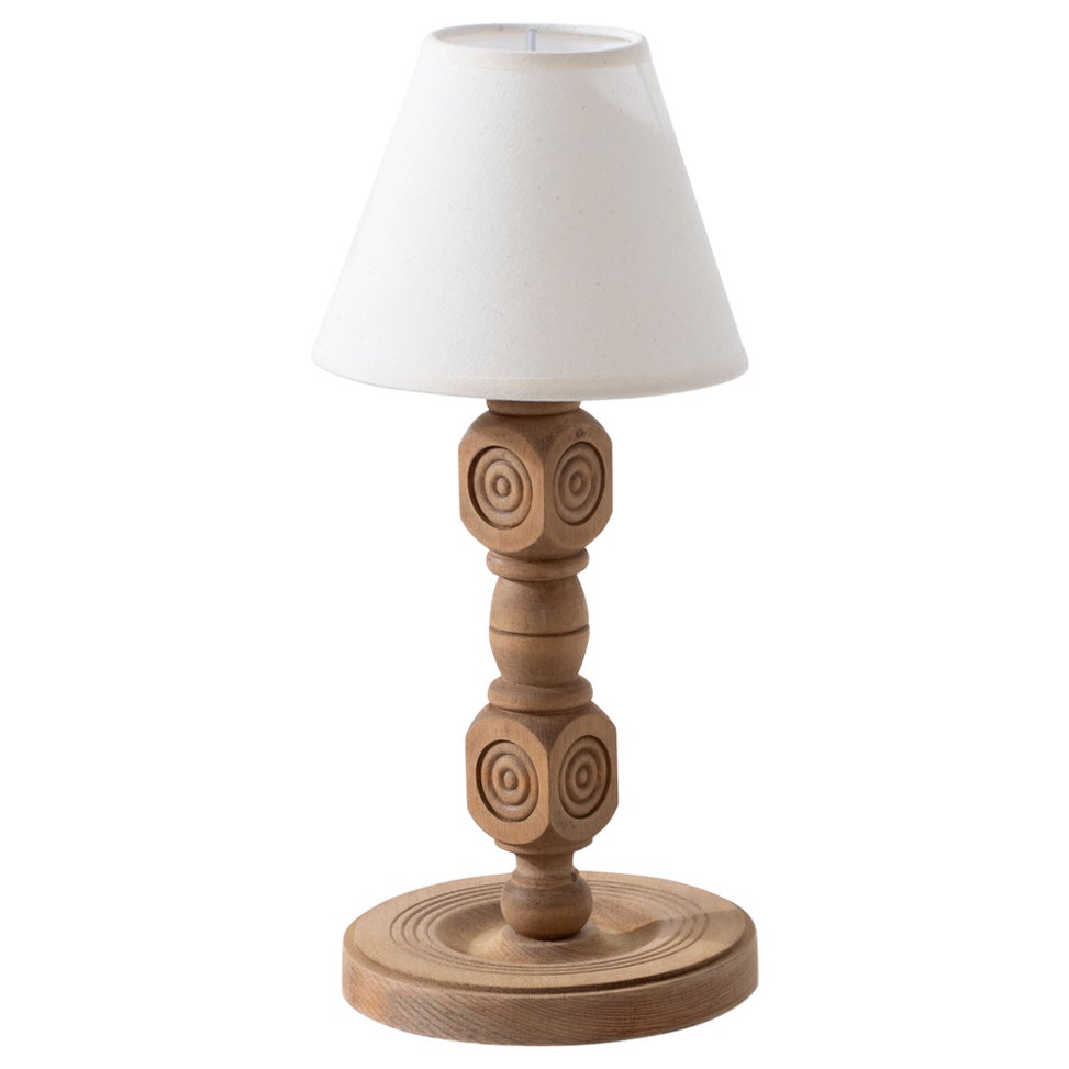 Lampe brutaliste sculptée à la main, France, 1940