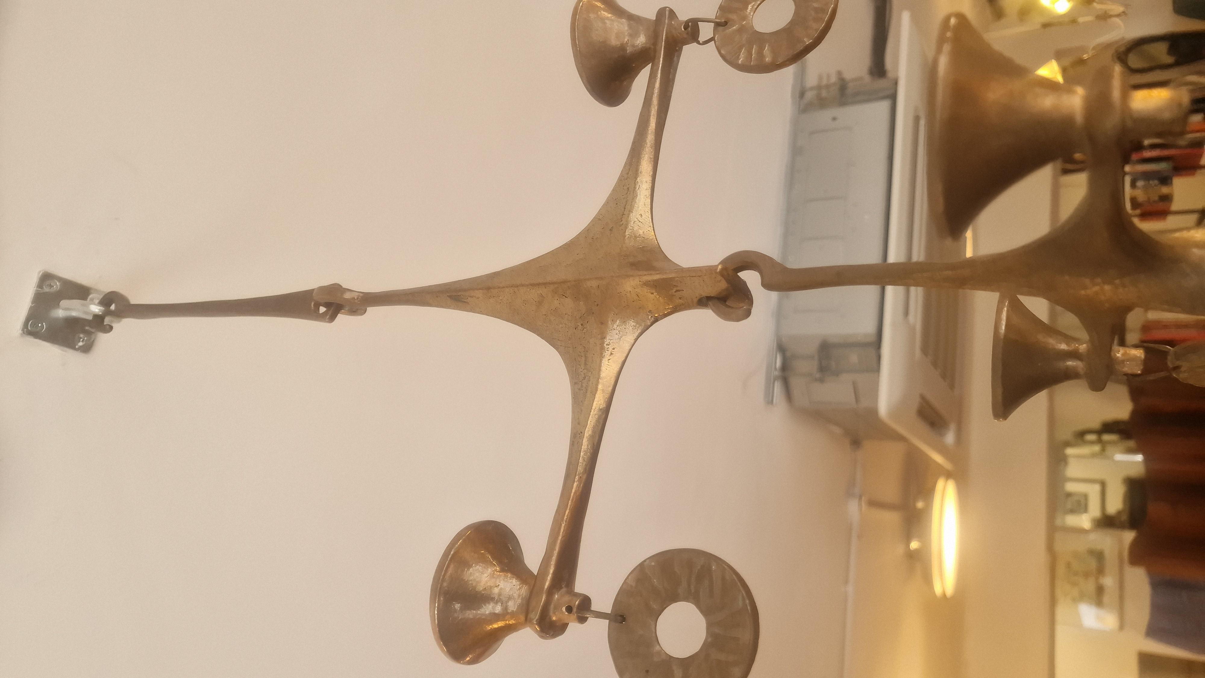 Brutalistische hängende Harjes Bronze Kerzenständer/ im Zustand „Gut“ im Angebot in London, Lambeth
