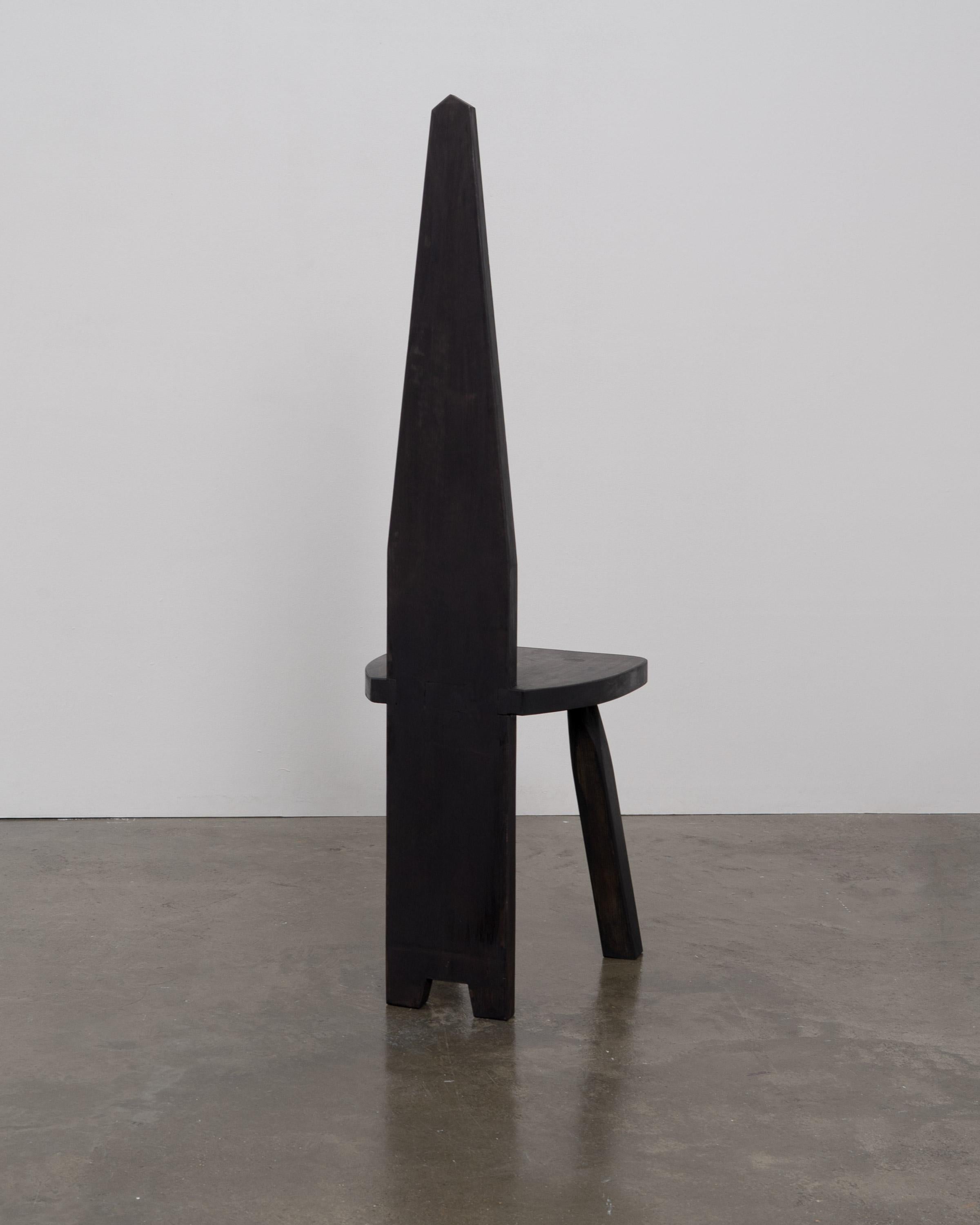 Brutalistischer Hochlehnstuhl (20. Jahrhundert) im Angebot