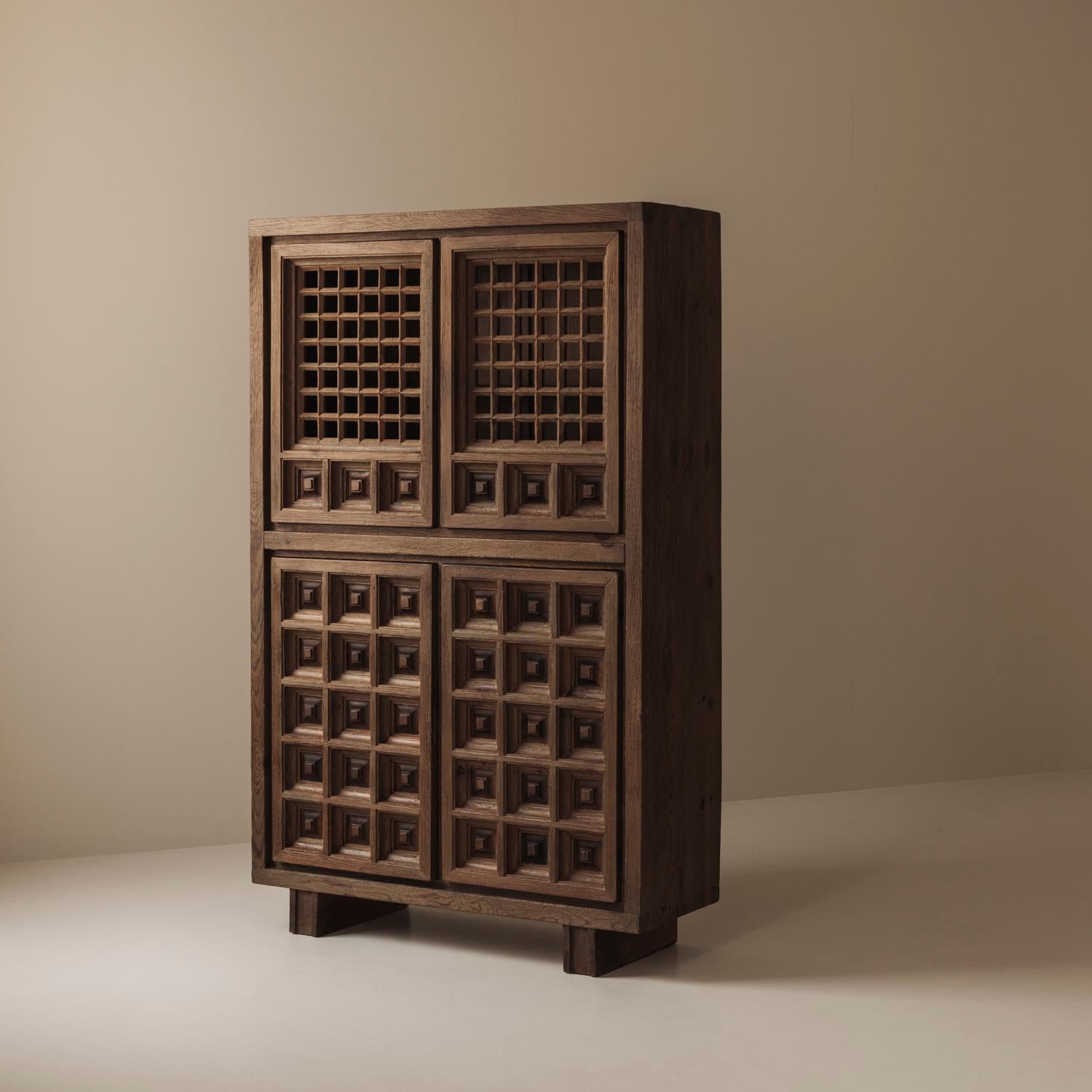 Brutalistisches Highboard aus gebeizter Kiefer von Biosa, Spanien 1960er Jahre. im Angebot 6