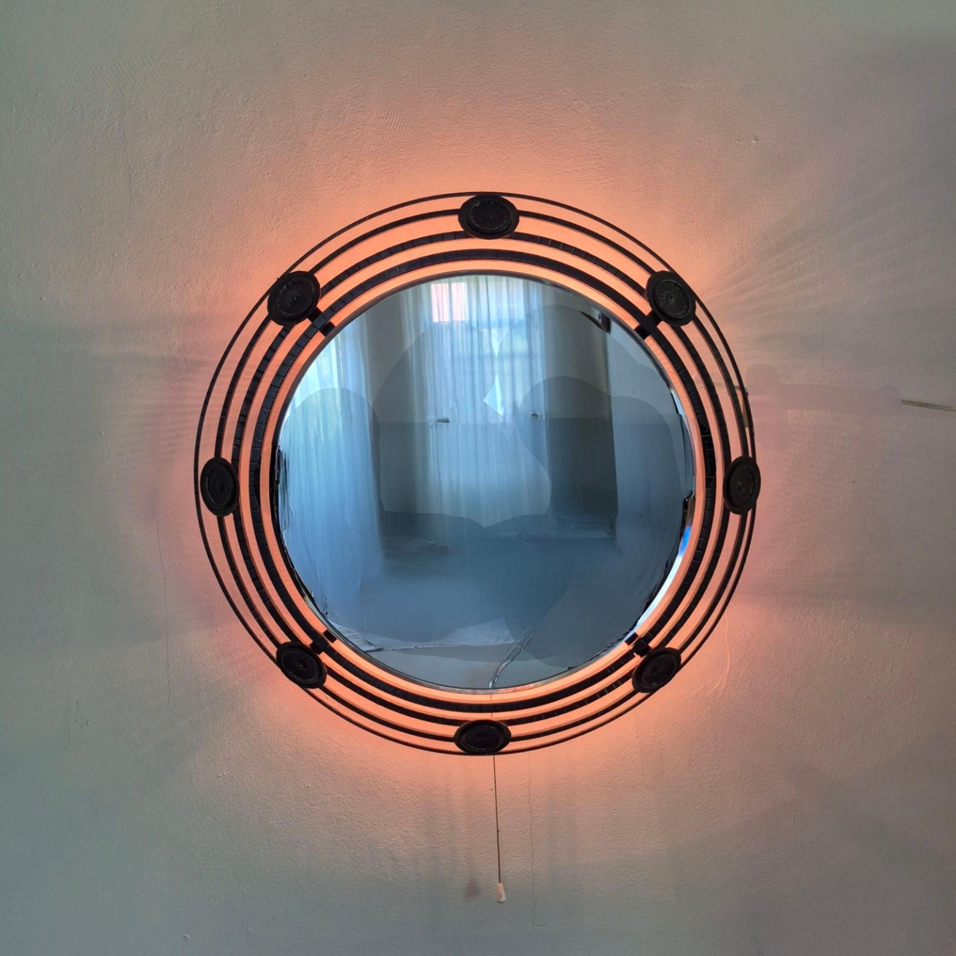 Brutalist illuminated wrought iron mirror, Germany 1970s In Good Condition For Sale In ECHT, NL