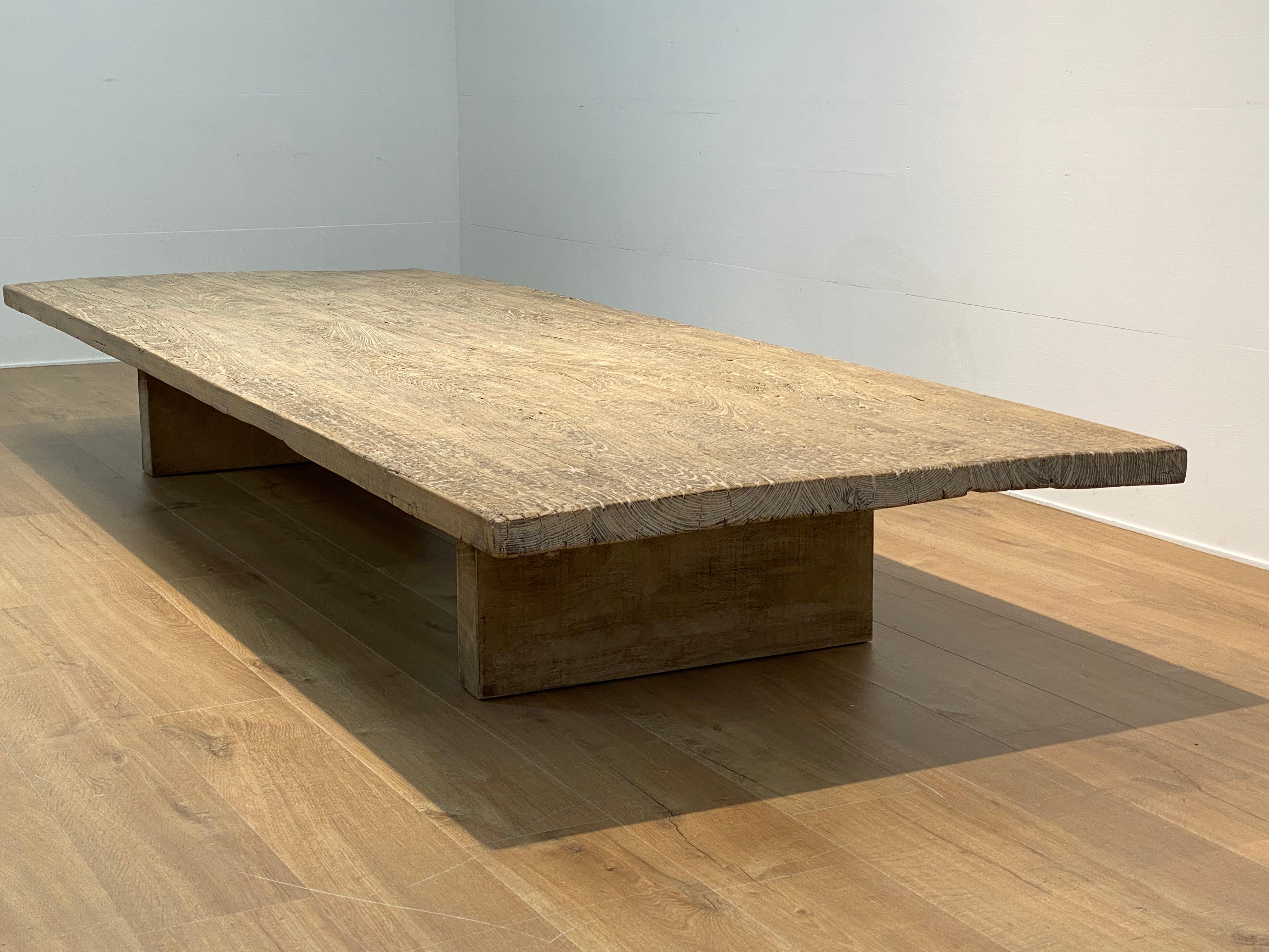 Brutalist, Industrial XXl  Wooden Sofa Table In Good Condition For Sale In Schellebelle, BE