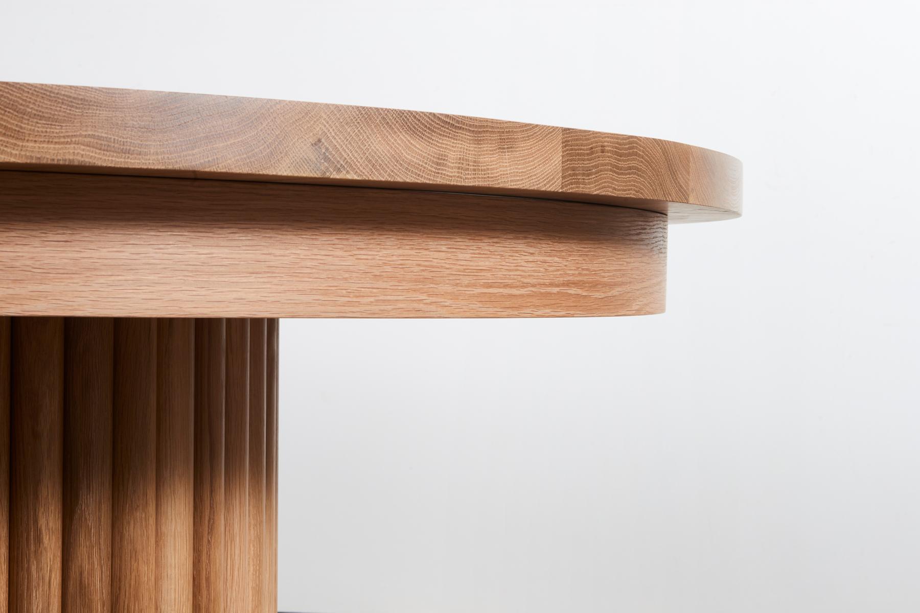 Legno Tavolo da pranzo con piedistallo 