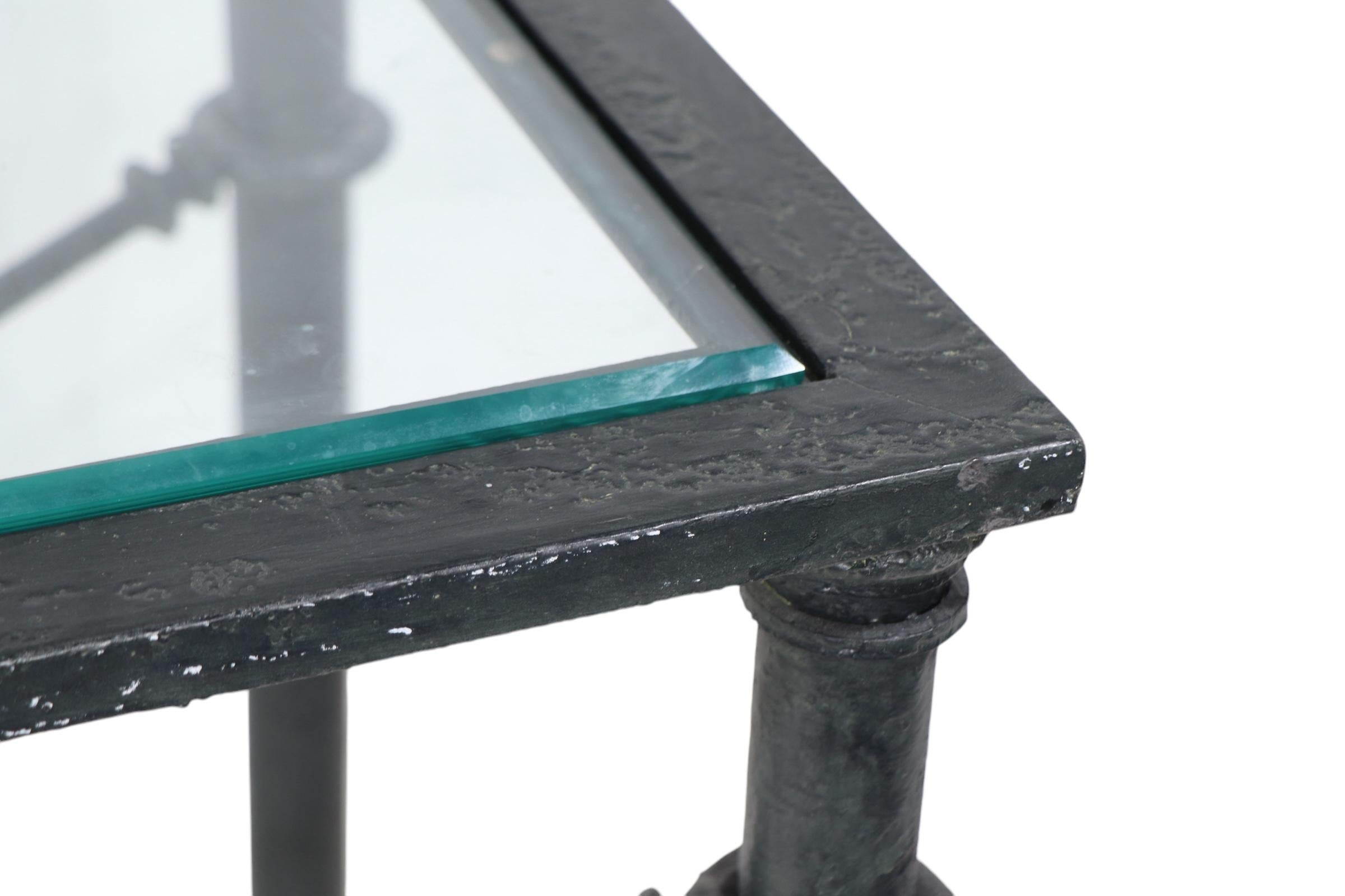 Brutalistischer Konsolentisch aus Eisen und Glas, ca. 1970/80er Jahre im Angebot 13
