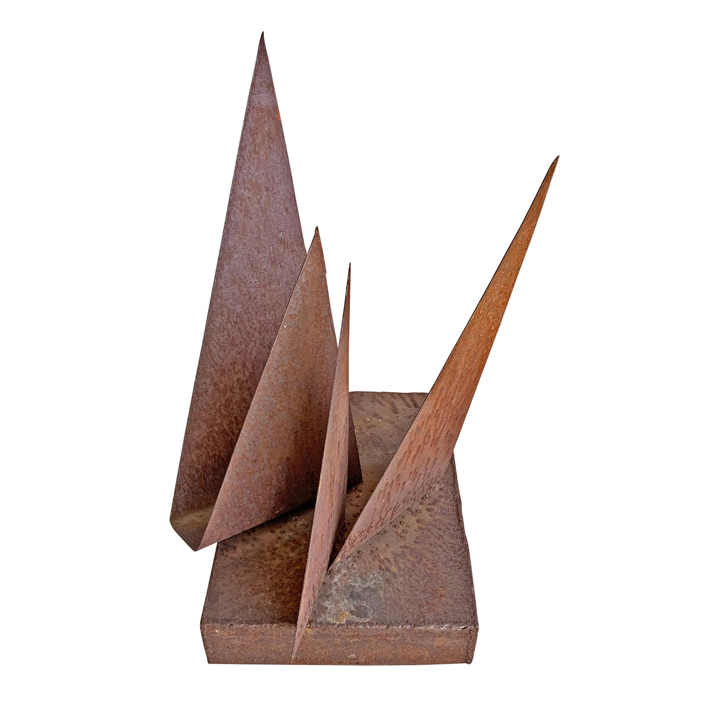 Escultura de hierro brutalista siglo XX en venta