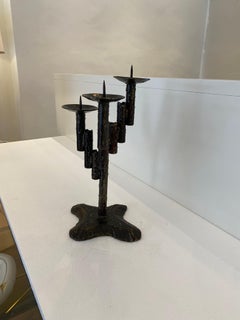 Portacandele forgiato a mano in ferro con finitura brutalista, stile Mid-century Modern, anni '60