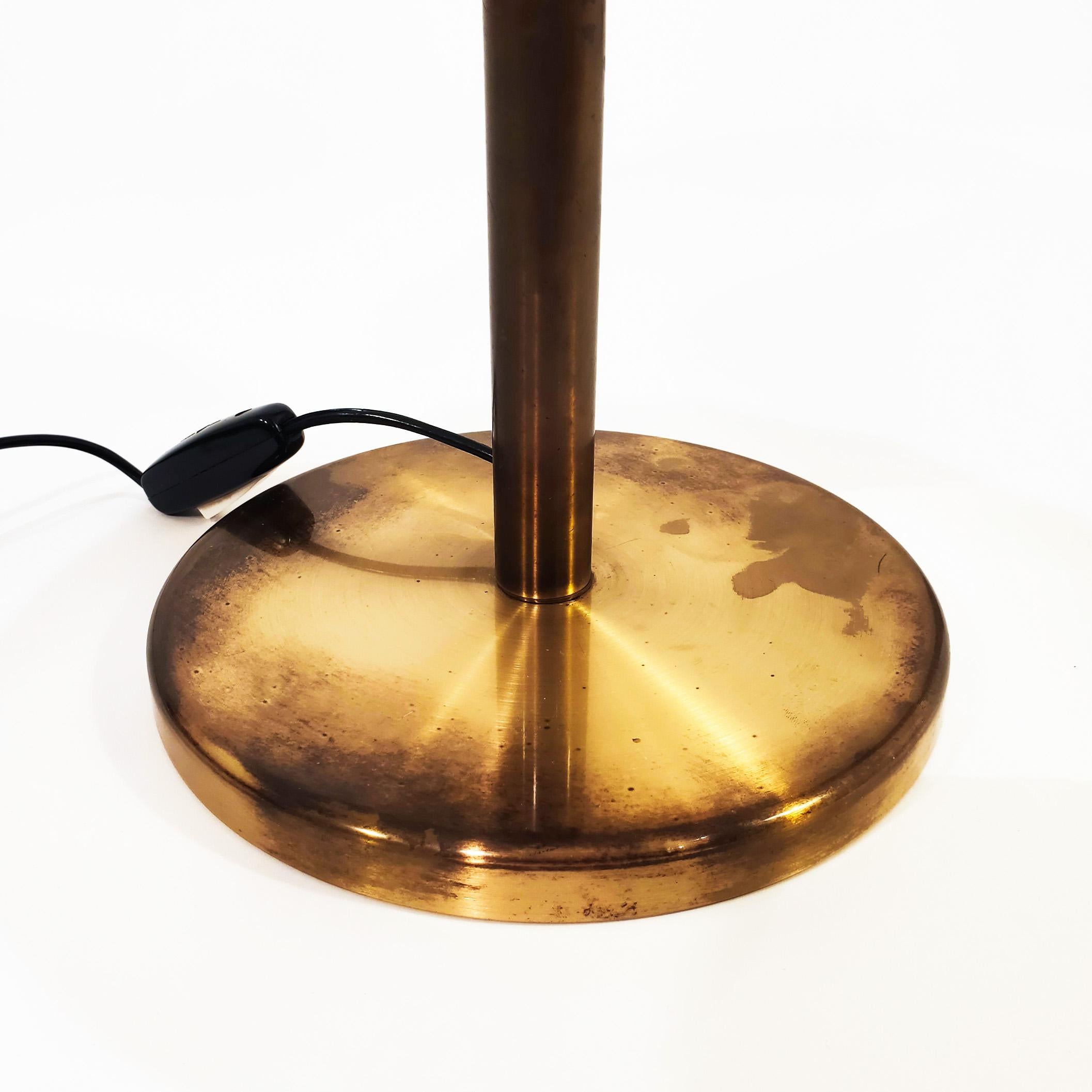 Polished Brutalist italian cocoon table lamp, 1970s For Sale
