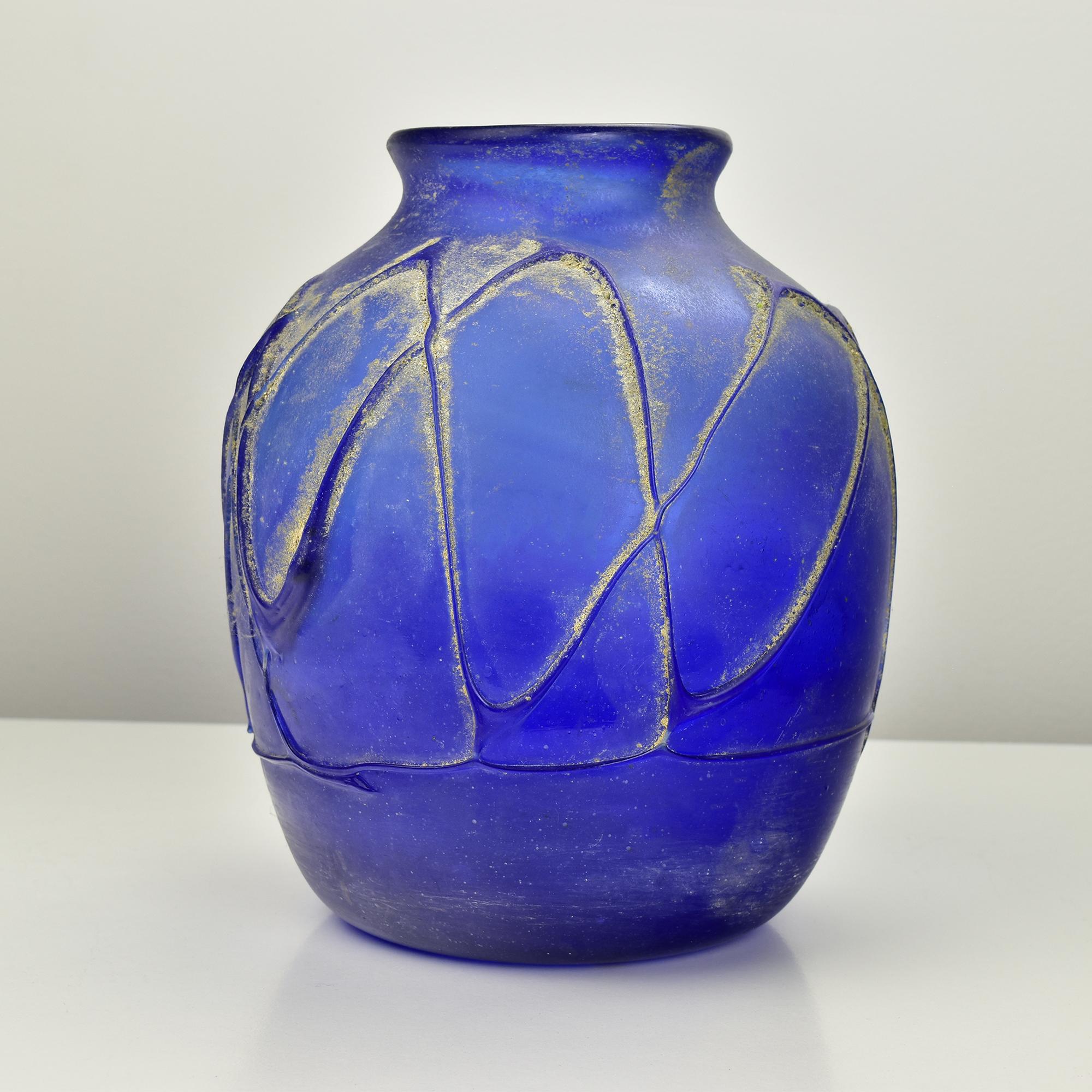 Mid-Century Modern Brutalist Italian Murano Blue Scavo Vase Roman Amphora Style Italian Art Glass For Sale