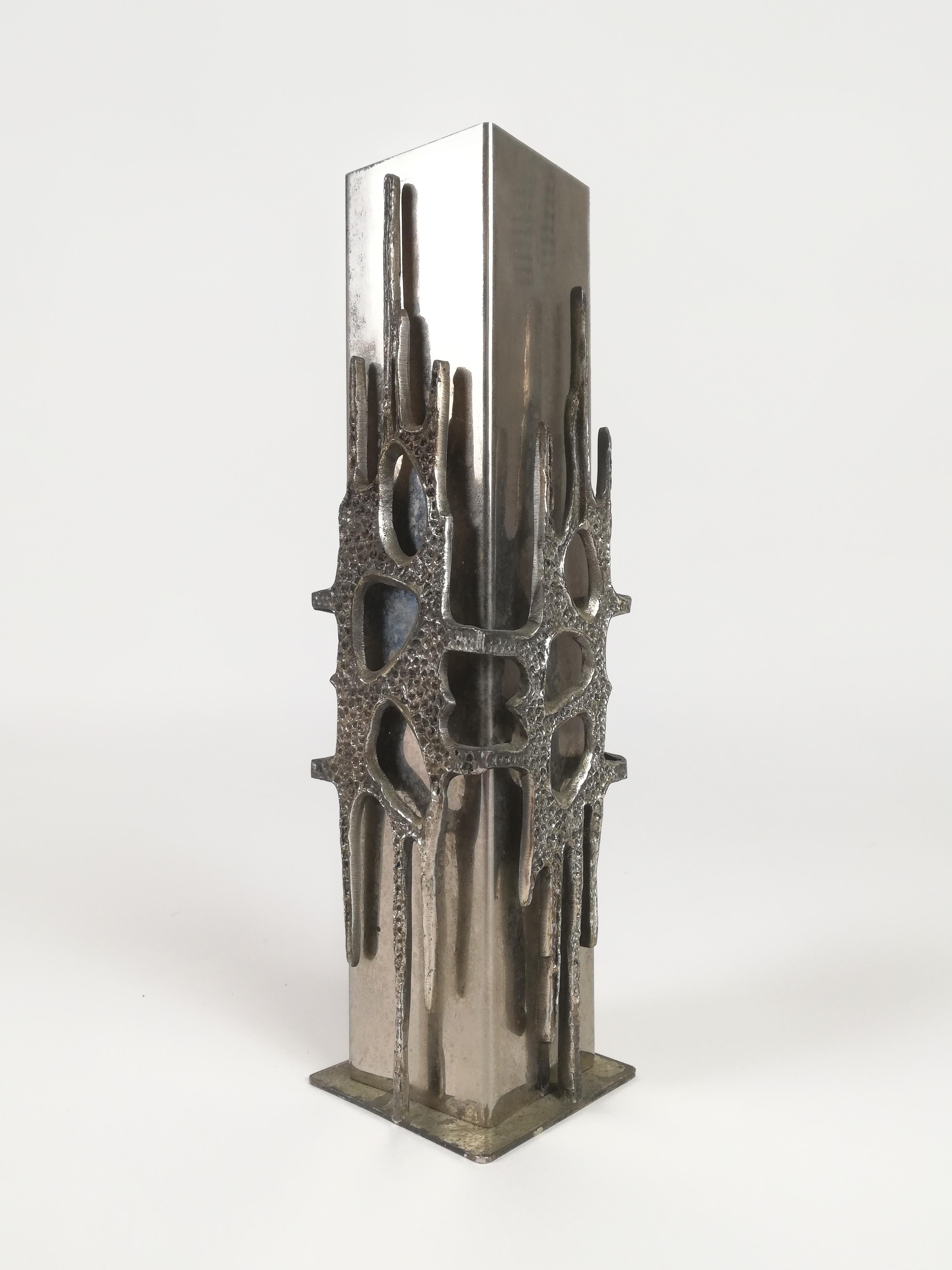Brutalist Italian Steel Vase in the Style of Luciano Frigerio, Italy 1970s For Sale 4