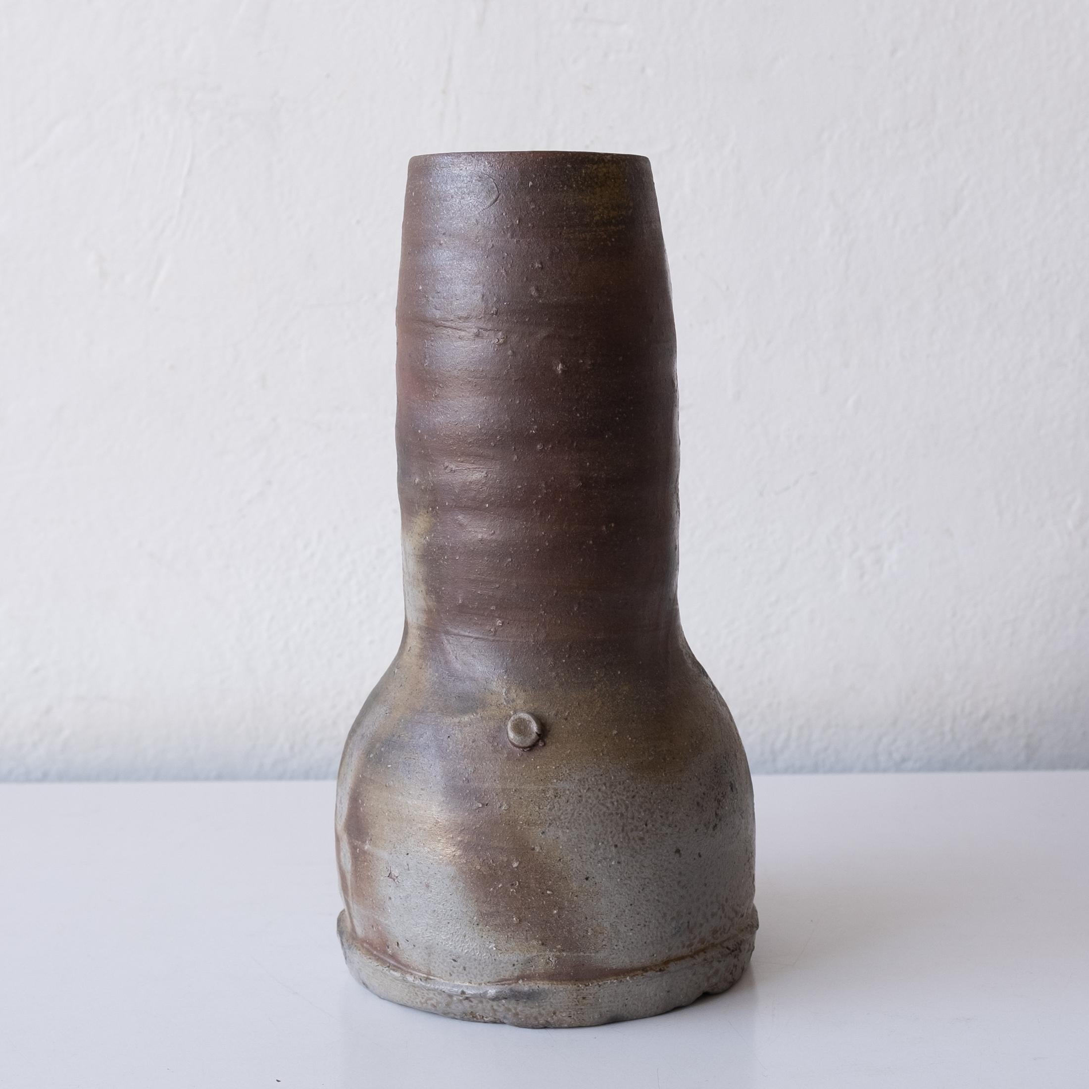 Brutalist Japanese Ceramic Bizen Vase with Signed Presentation Box 1