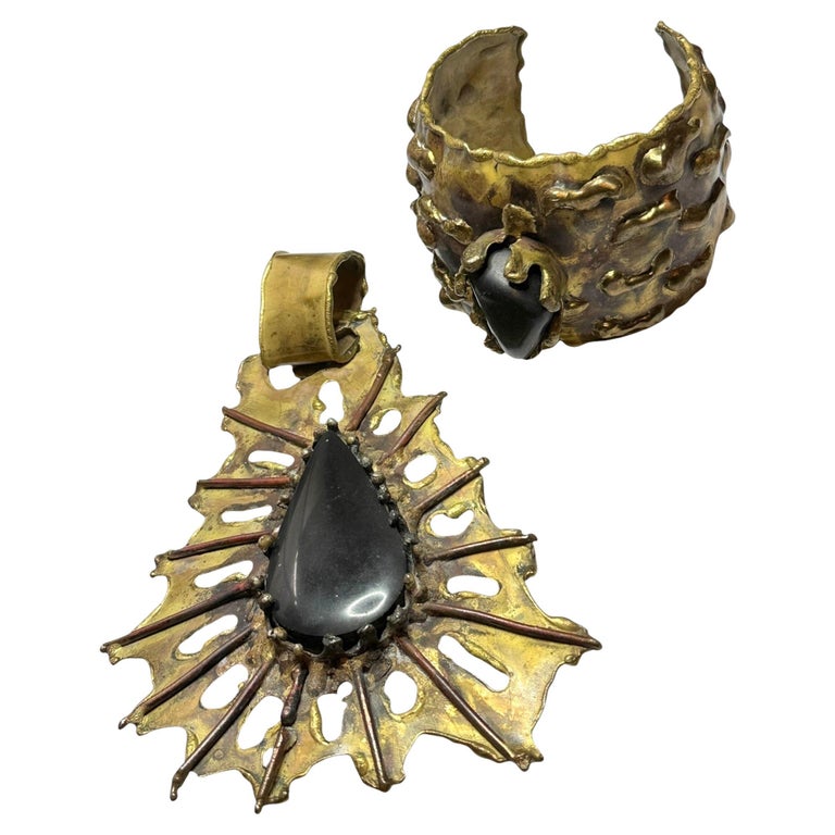 Bracelet Brutaliste Vintage En Bronze - Pendentif Oversize - Marque M. BUFFET Années 1970 - Occasion
