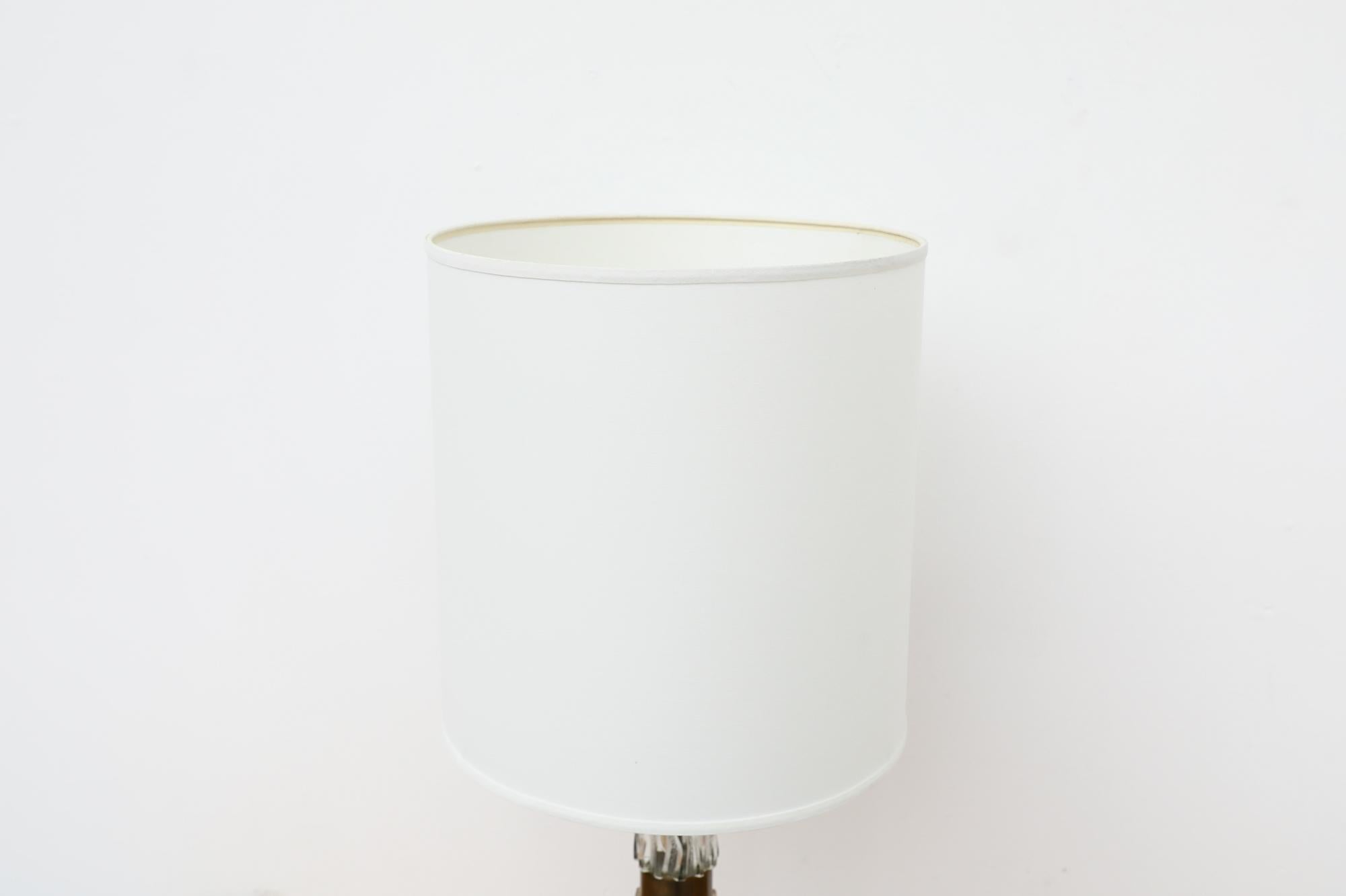 Brutalist Kalmar Cast Glass and Brass Table Lamp by Richard Essig In Good Condition For Sale In Los Angeles, CA