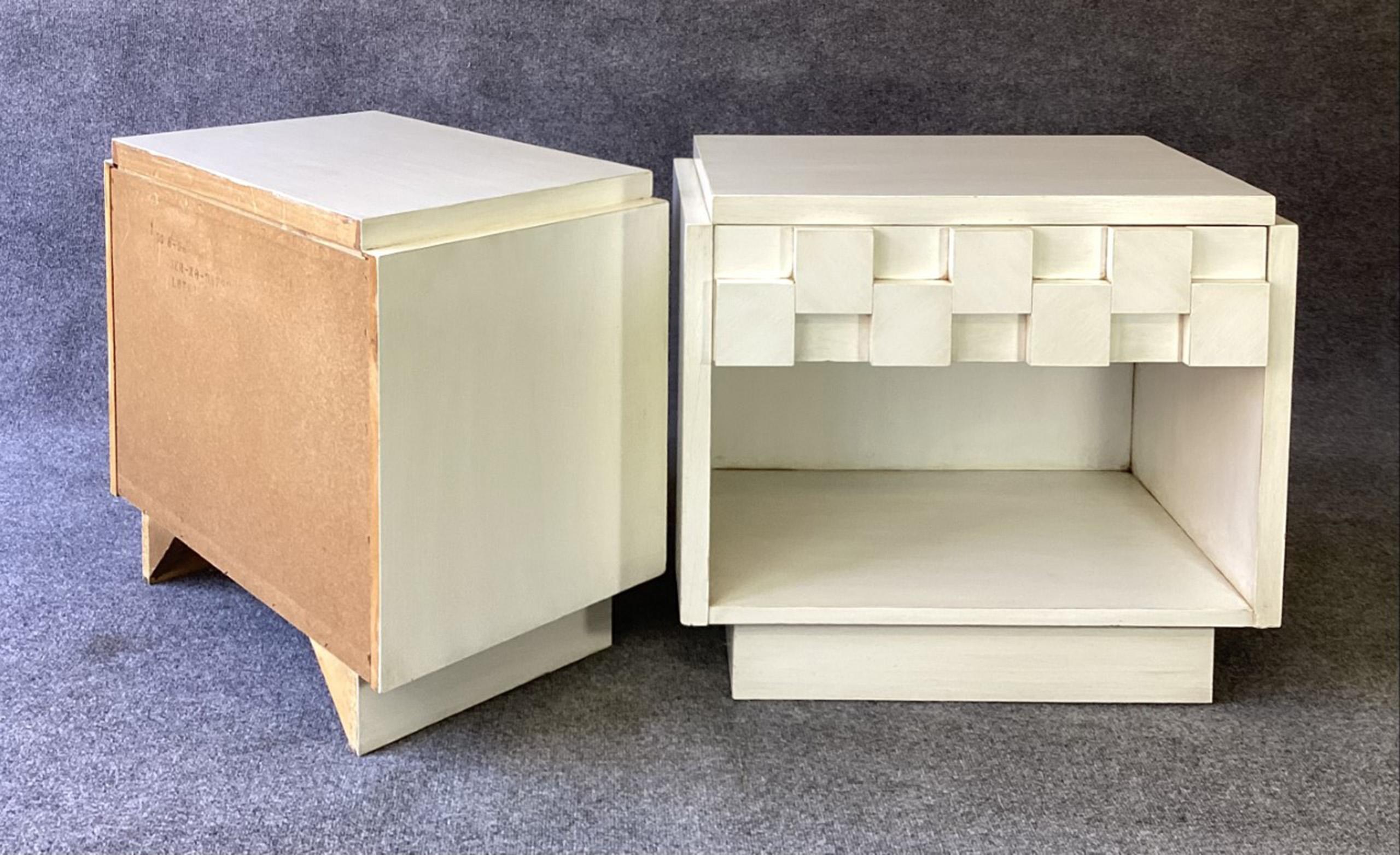 Brutalist Lane Staccato Pair Nightstands Restored Burnished Custom White Enamel  In Good Condition For Sale In Philadelphia, PA