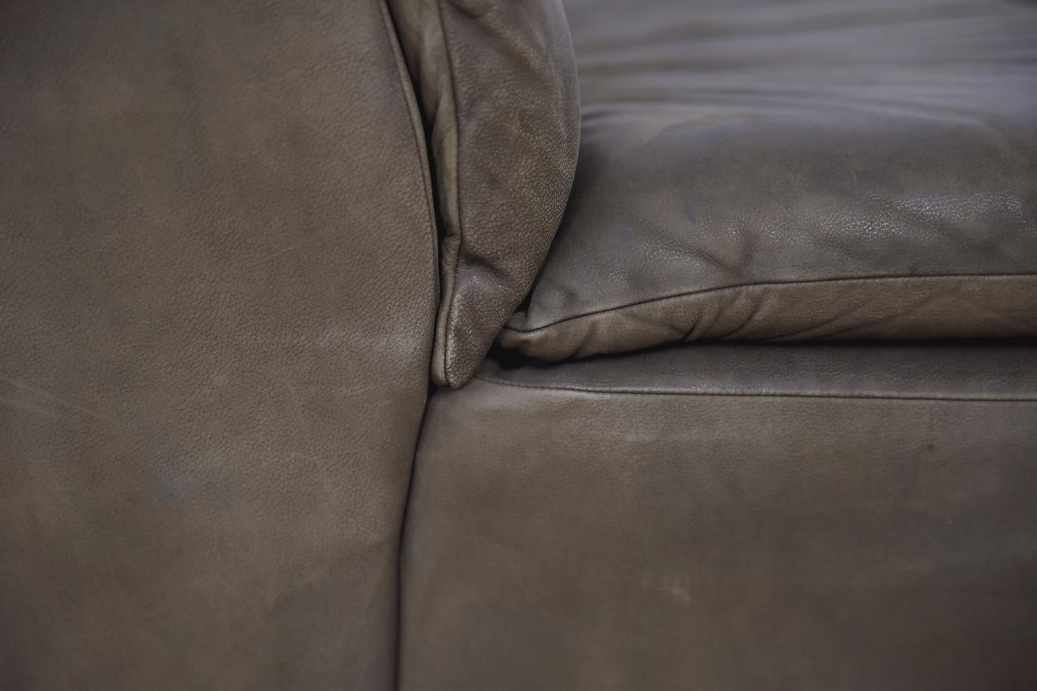 Vintage Brutalist Brown Leather Modular Corner Sofa by  Musterring International 14