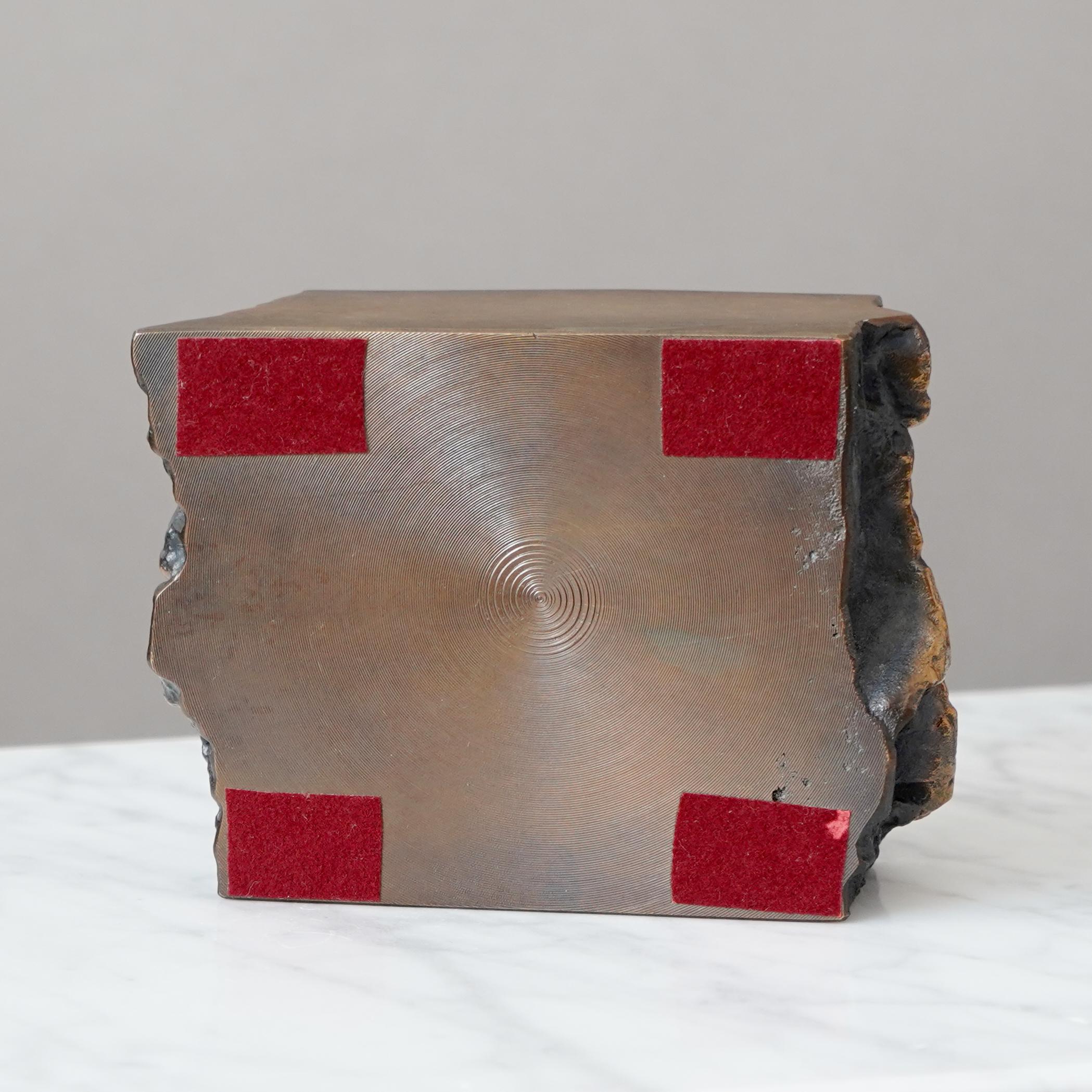 Brutalist Lidded Bronze Box by Kaj Blomqvist, Finland, 1960s in vendita 4