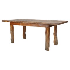 Mesa de Comedor Brutalista de Roble con Borde Vivo