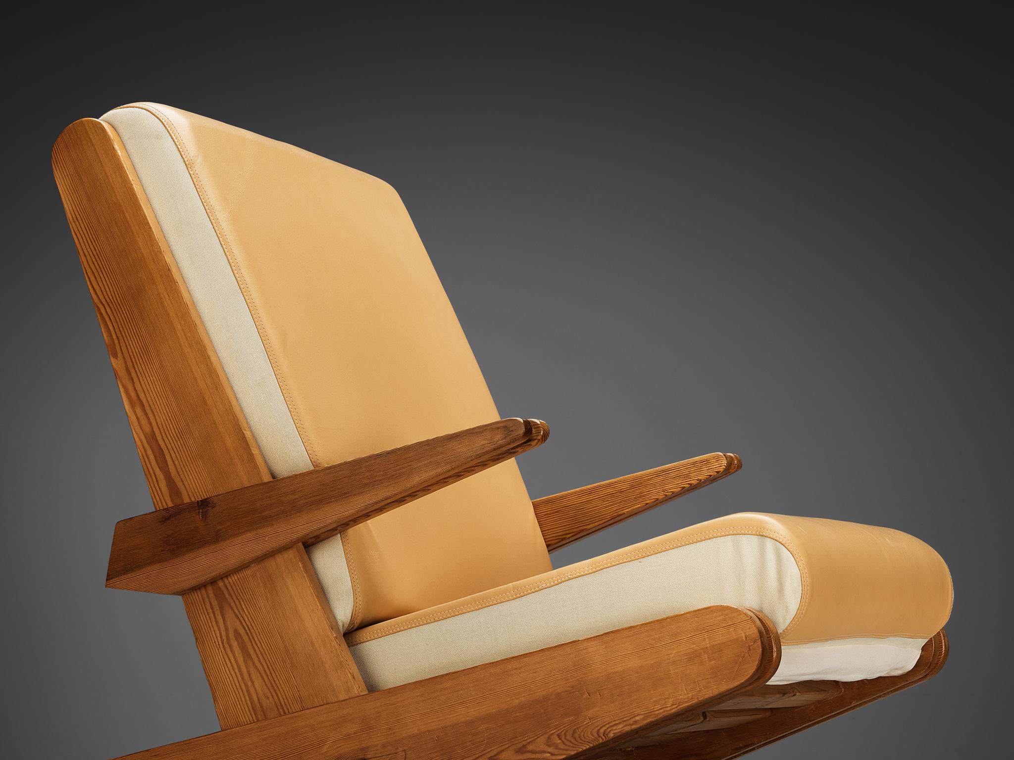Late 20th Century Brutalist Lounge Chair in Beige Camel Upholstery and Pine  For Sale