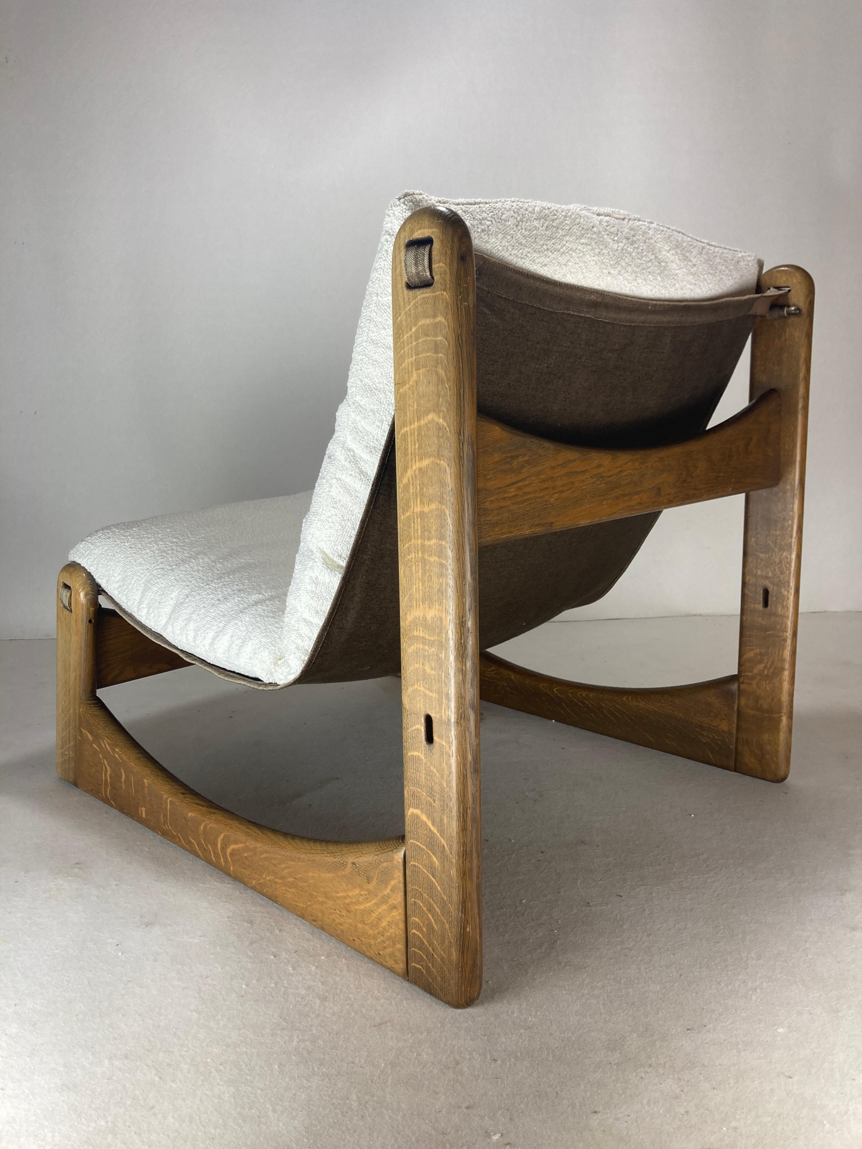 Sillón bajo de relax Brutalista en bouclé de Carl Straub, años 70 en venta 4