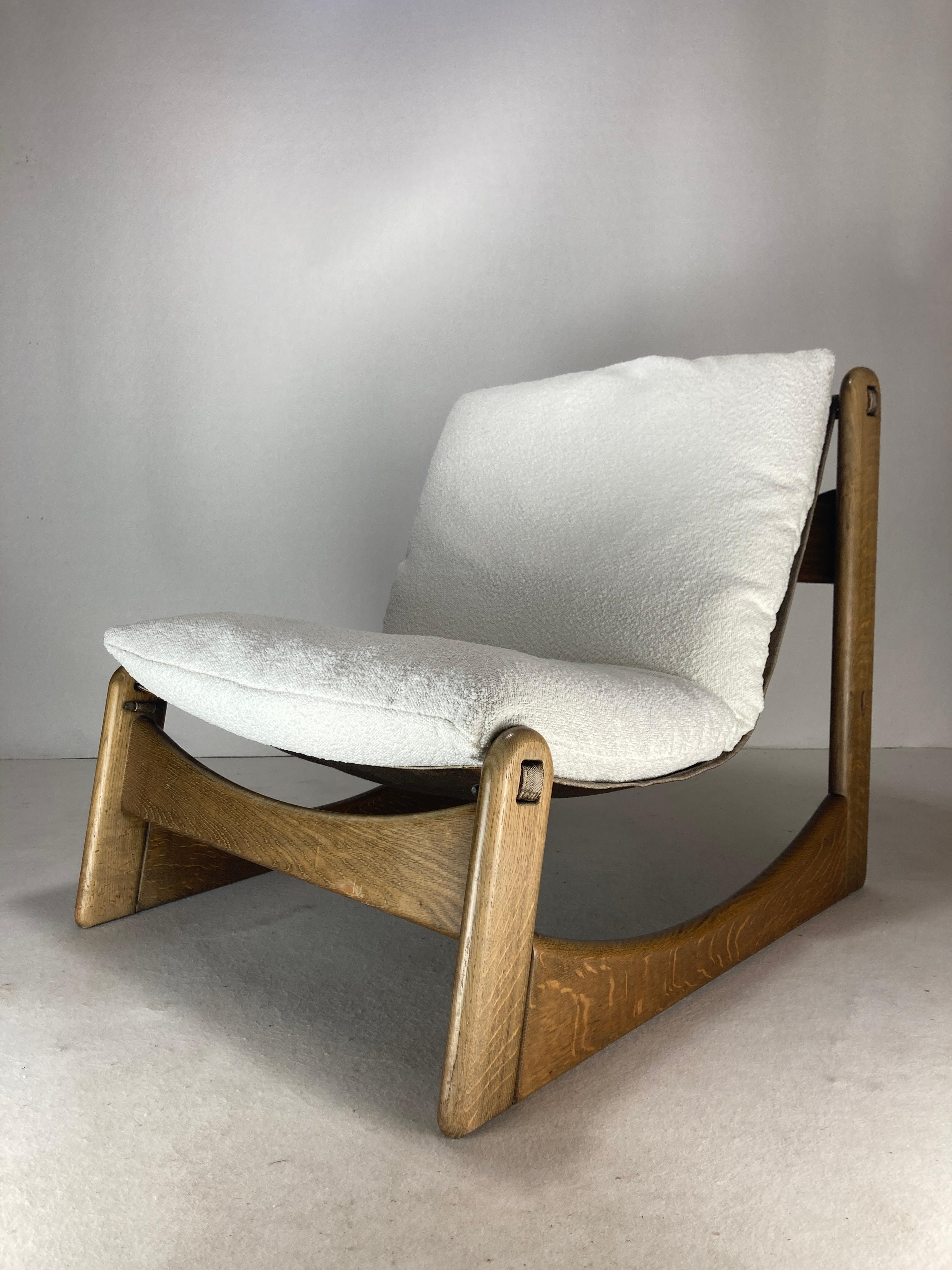 Sillón bajo de relax Brutalista en bouclé de Carl Straub, años 70 en venta 6