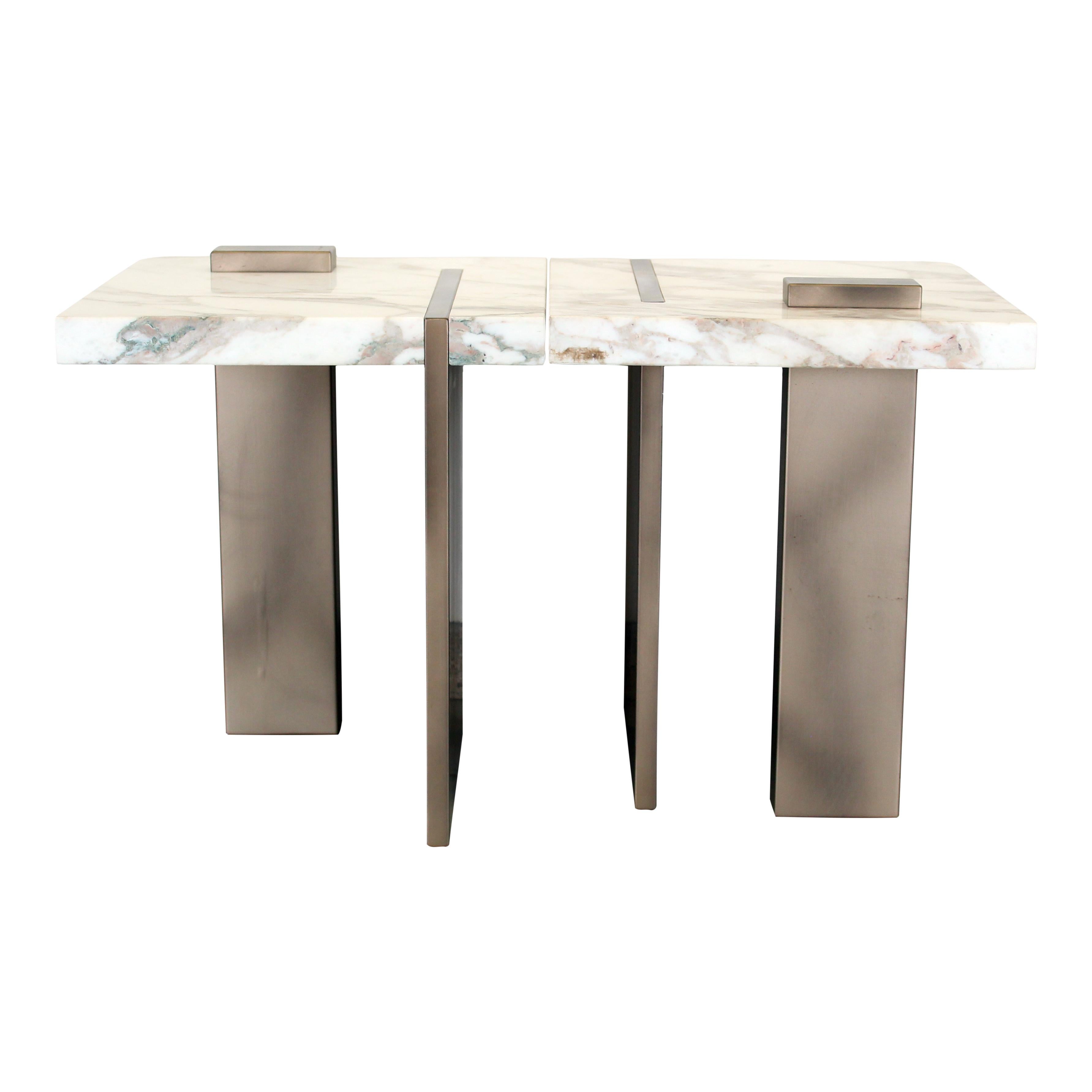 Mesa auxiliar de mármol Brutalista Capri de Studio Sam London, set de 2, años 2020 en venta 5