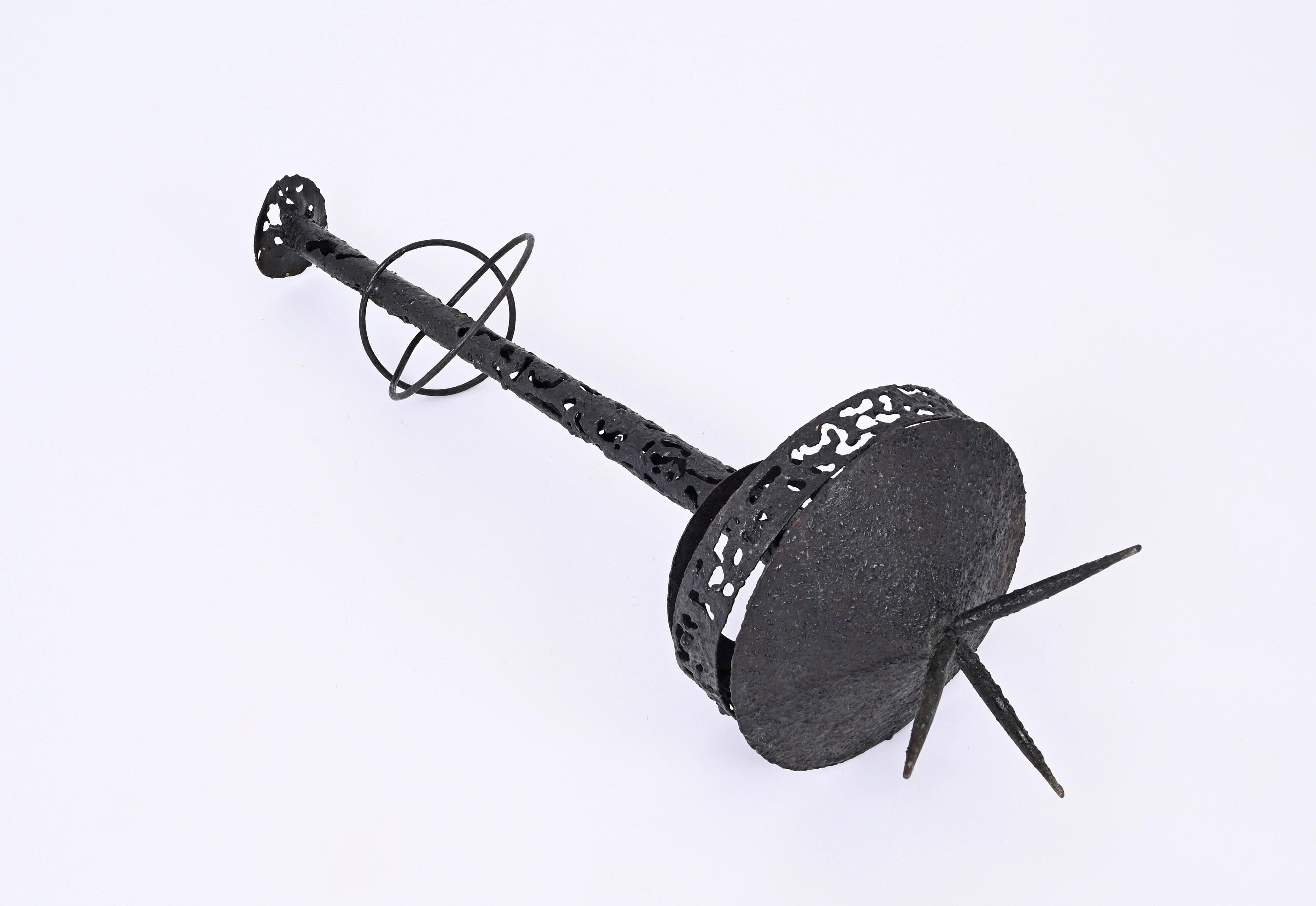 Brutalistische Marsura-Kerzenständer aus Schmiedeeisen, Marsura-Skulptur „Iron Totem“, Italien 1960er Jahre im Angebot 6